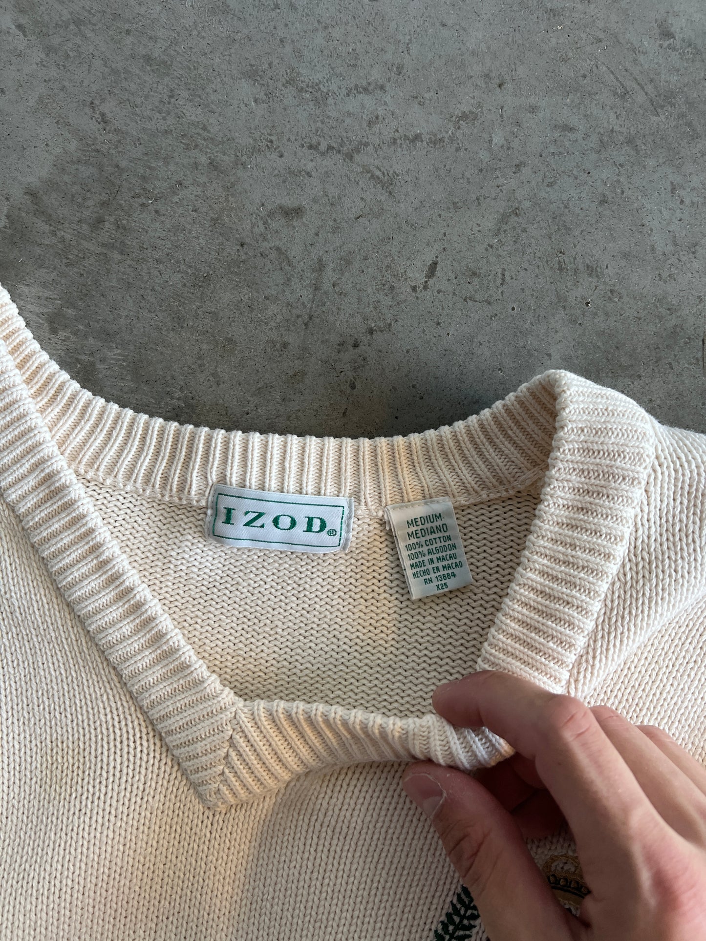 Vintage Cream IZOD Knit Sweater - M