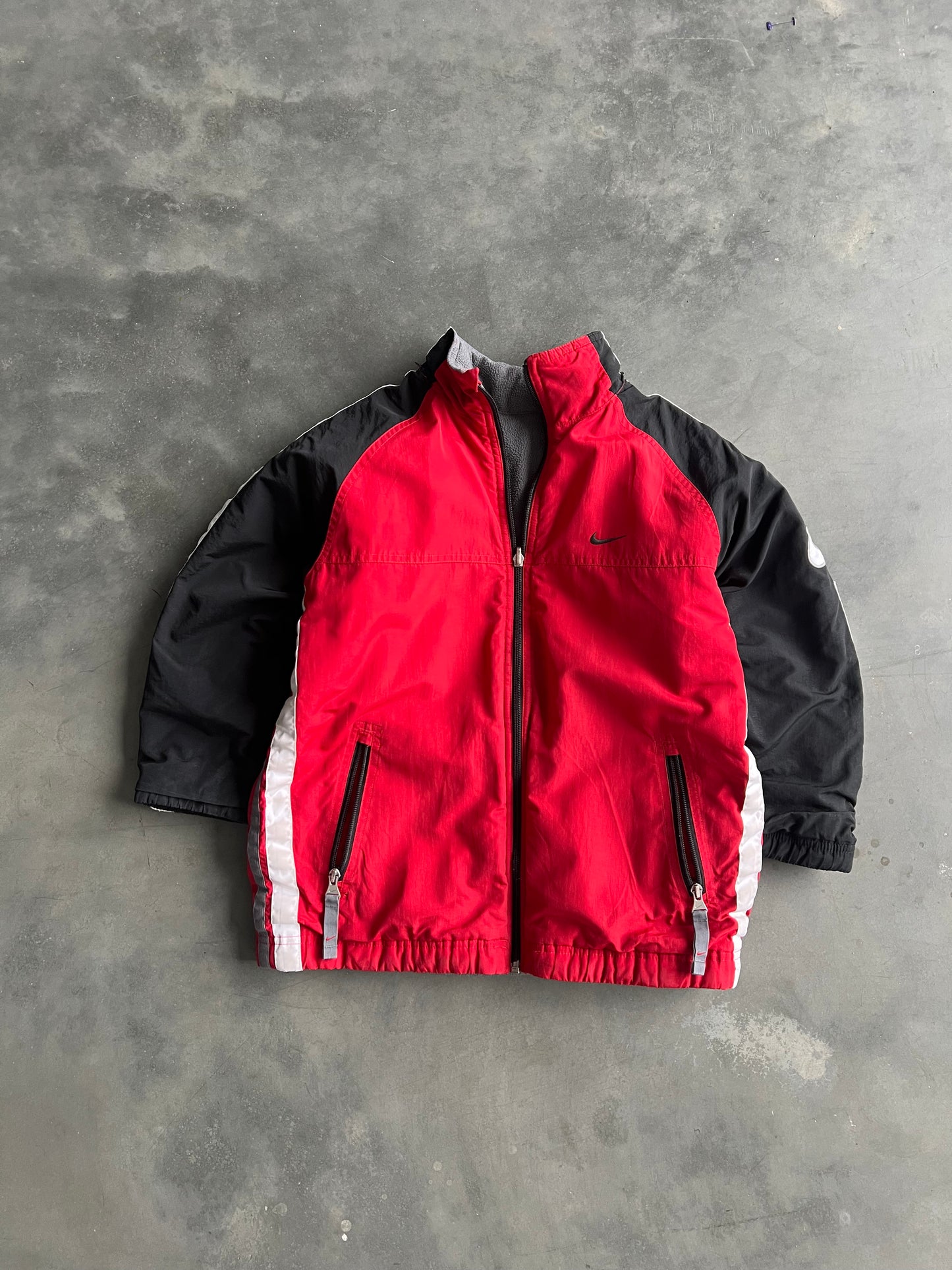 Vintage Red Nike Swoosh Puffer Jacket - YS