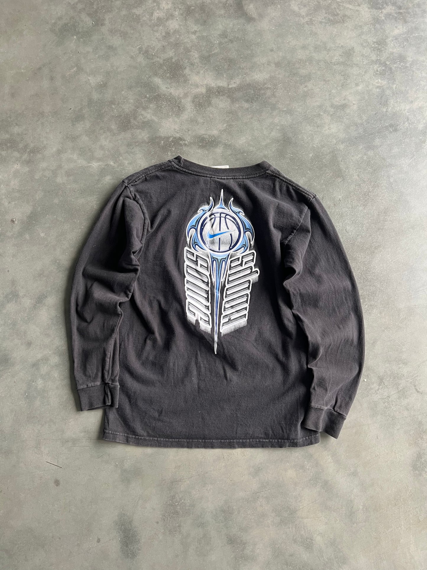 Vintage Black Nike Swoosh Shirt - M