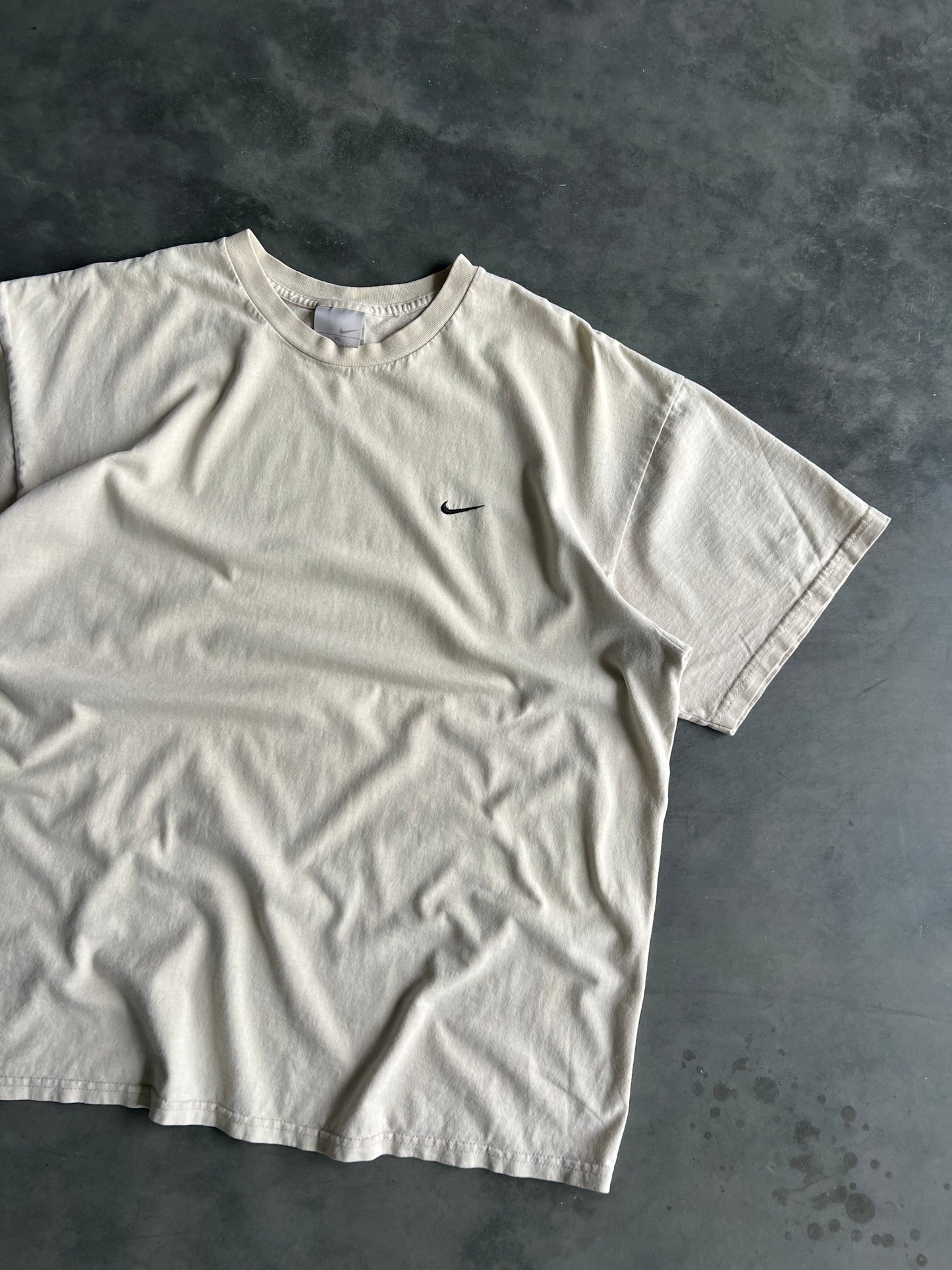 Vintage Cream Nike Swoosh Shirt - XL