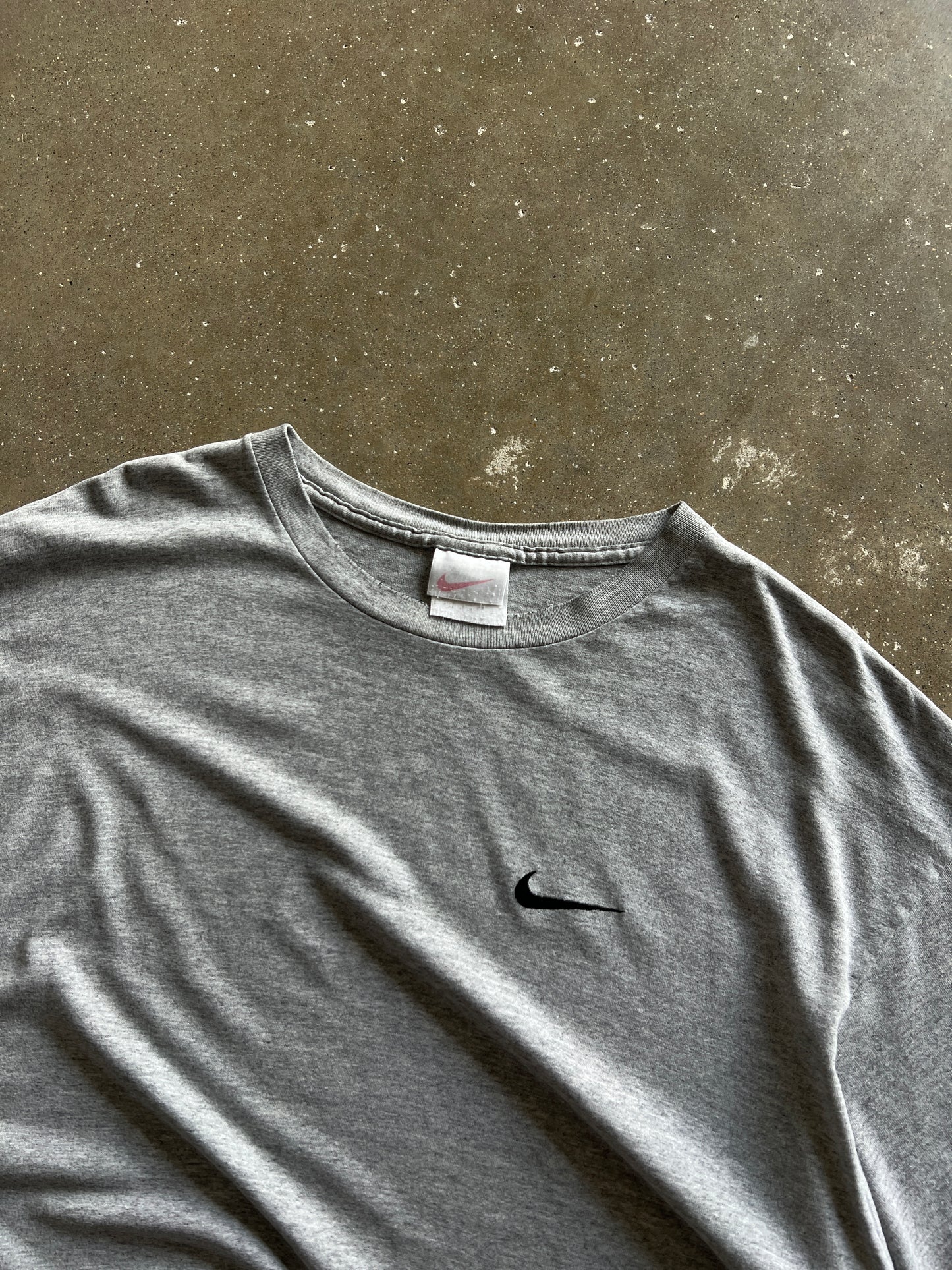 Vintage Grey Nike Swoosh Shirt - XL