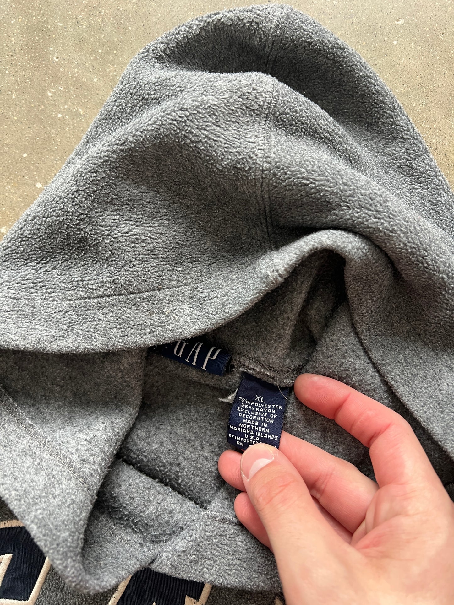Vintage Grey Gap Hoodie - XS