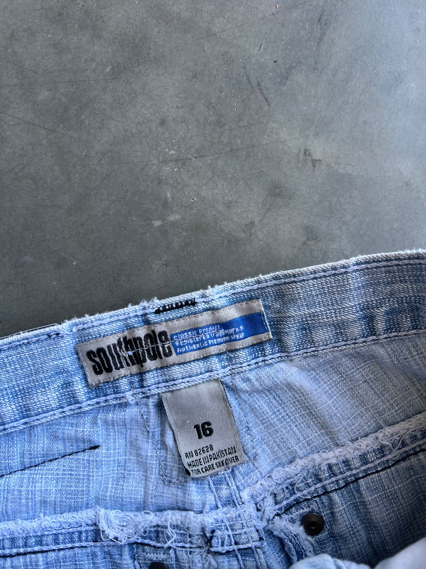 Vintage Faded Blue SouthPole Baggy Pants - 28