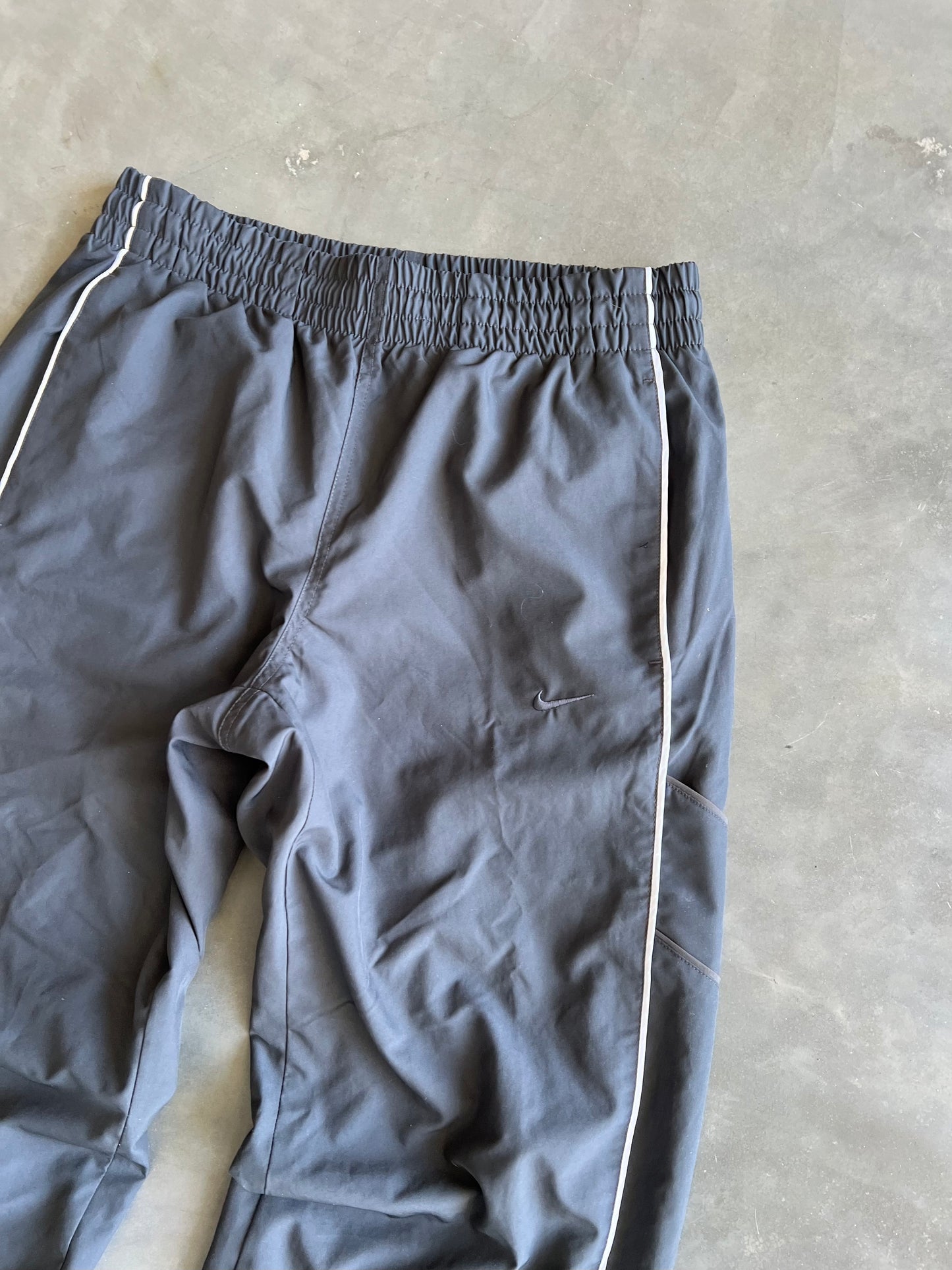 Vintage Black Nike Swoosh Track Pants - M
