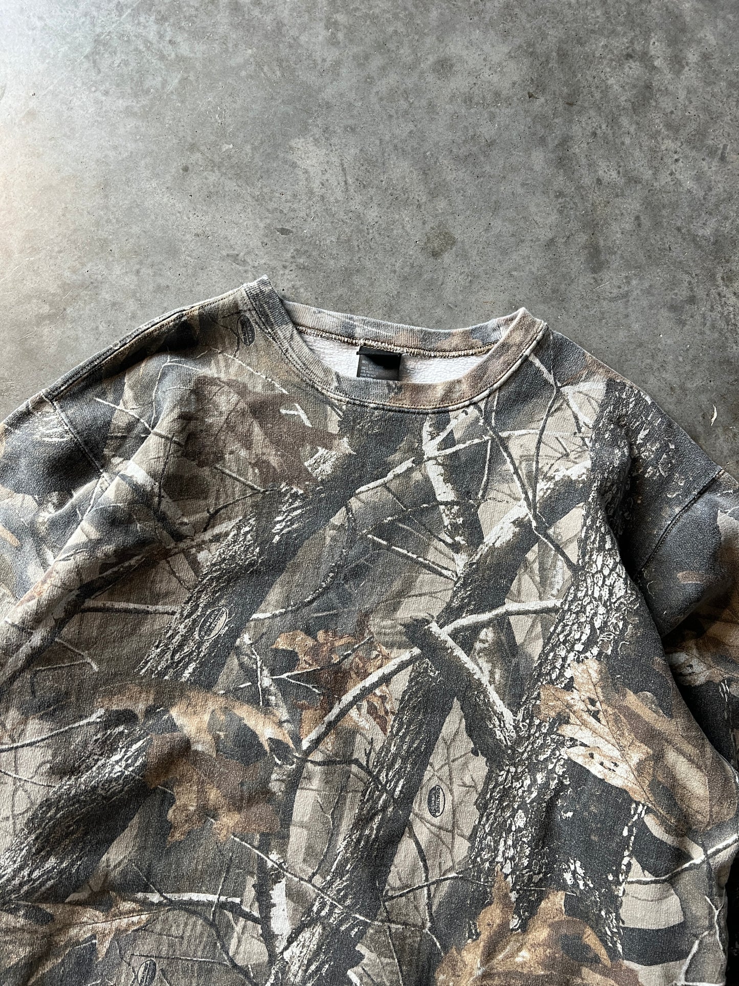 Vintage Real Tree Camo Crew - L