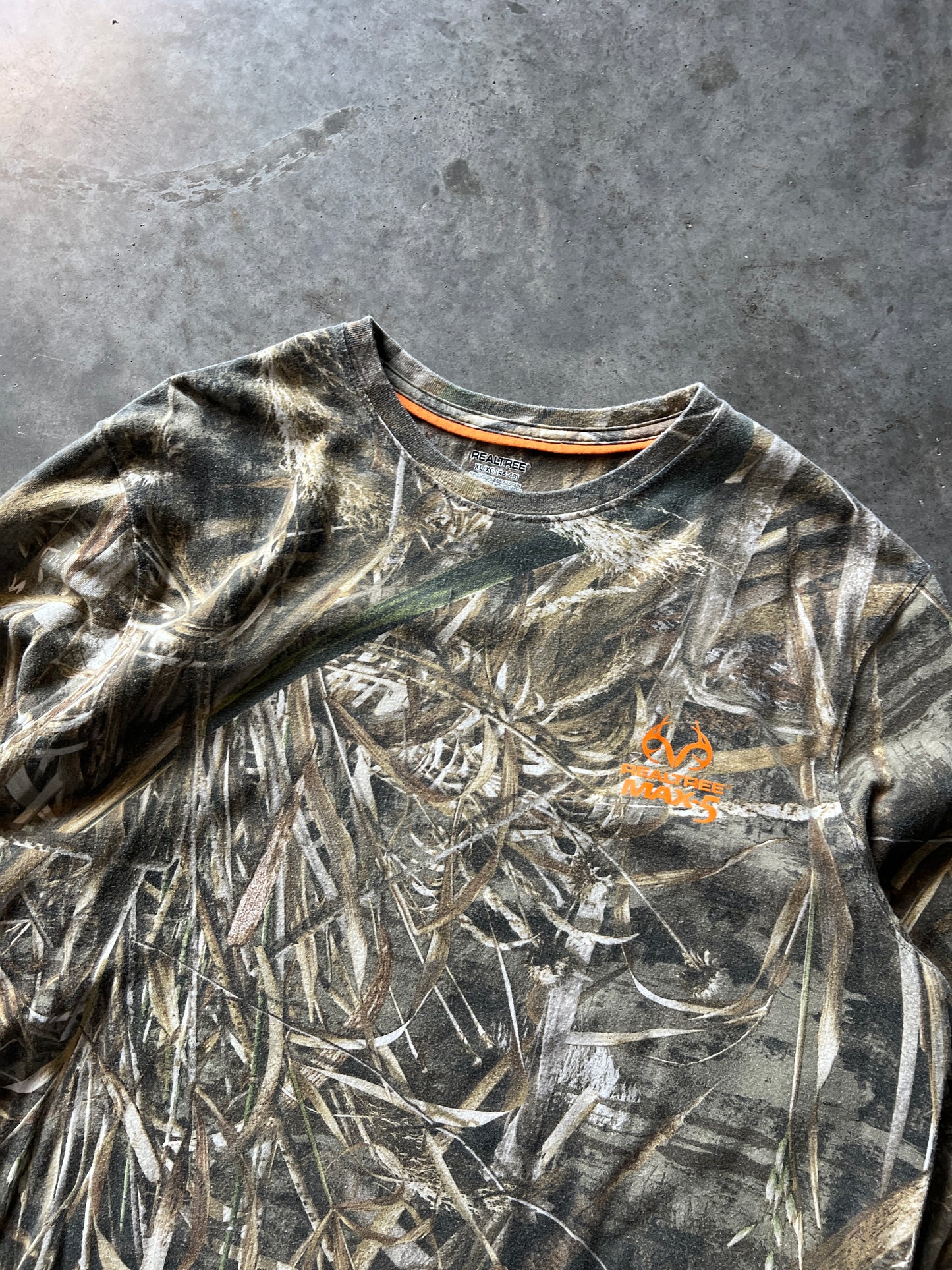 Vintage Real Tree Camo Longsleeve Shirt - L