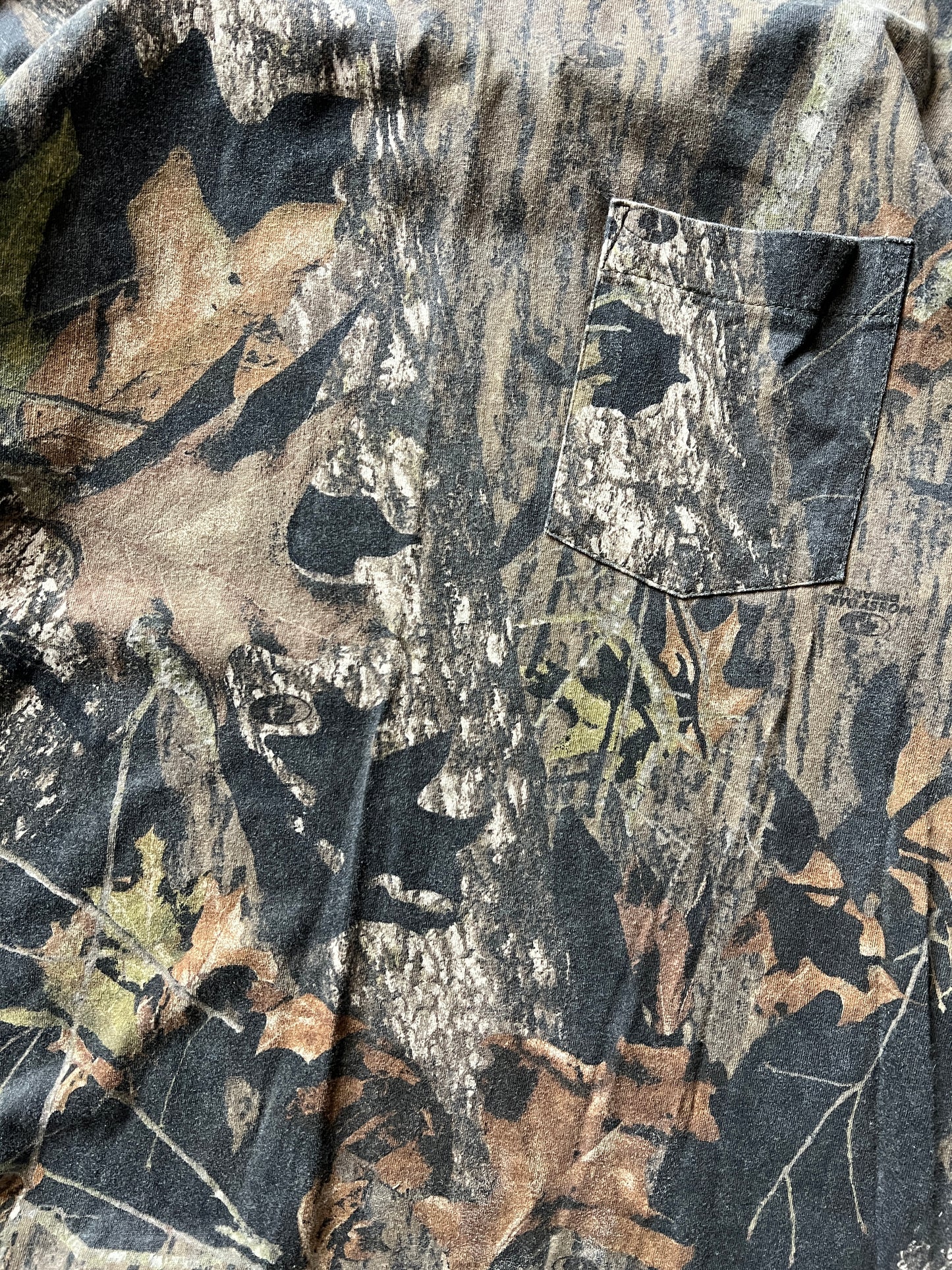 Vintage Real Tree Camo Longsleeve Shirt - M