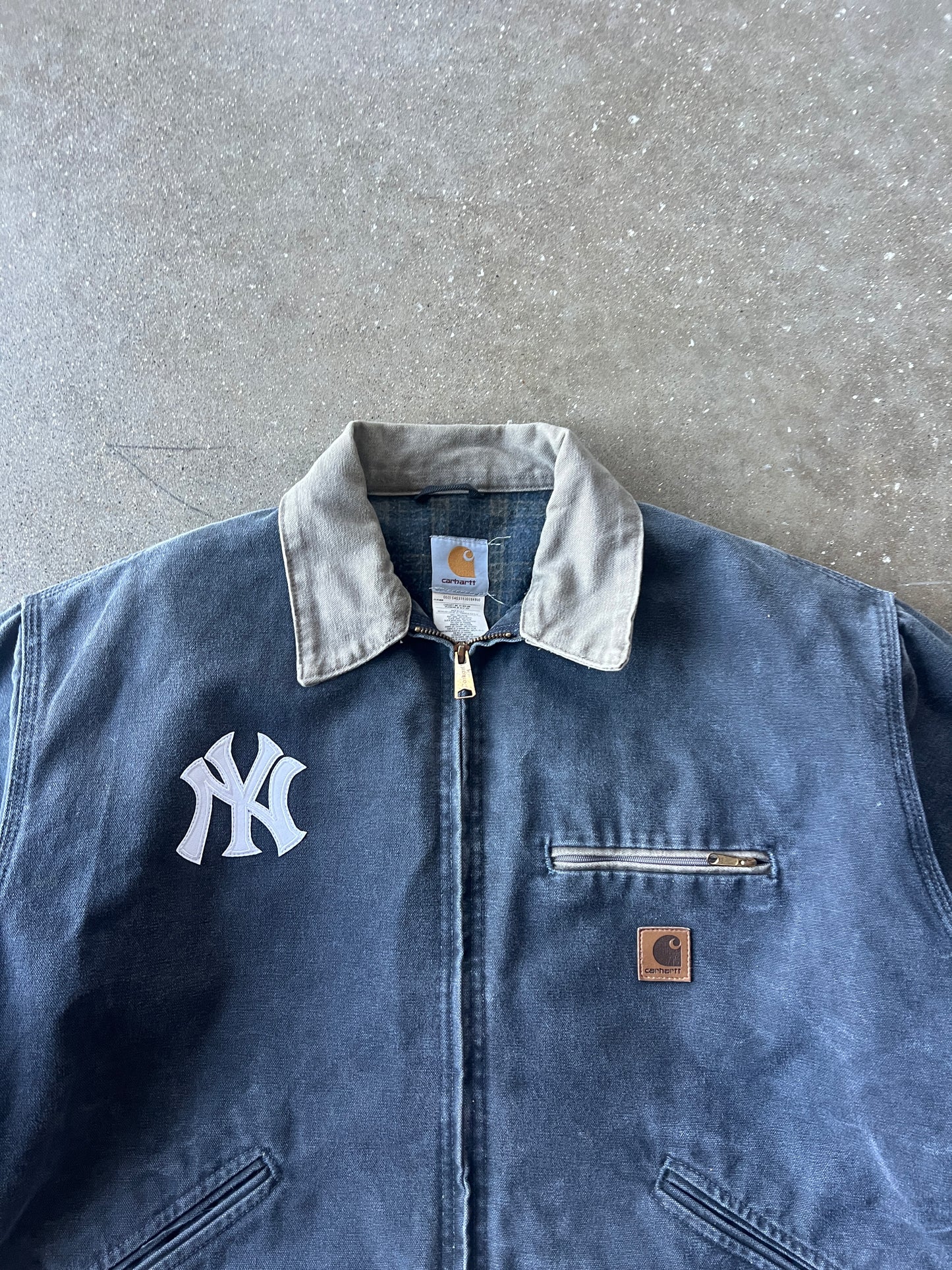 Vintage Faded Blue NY Carhartt Detroit Jacket - XL