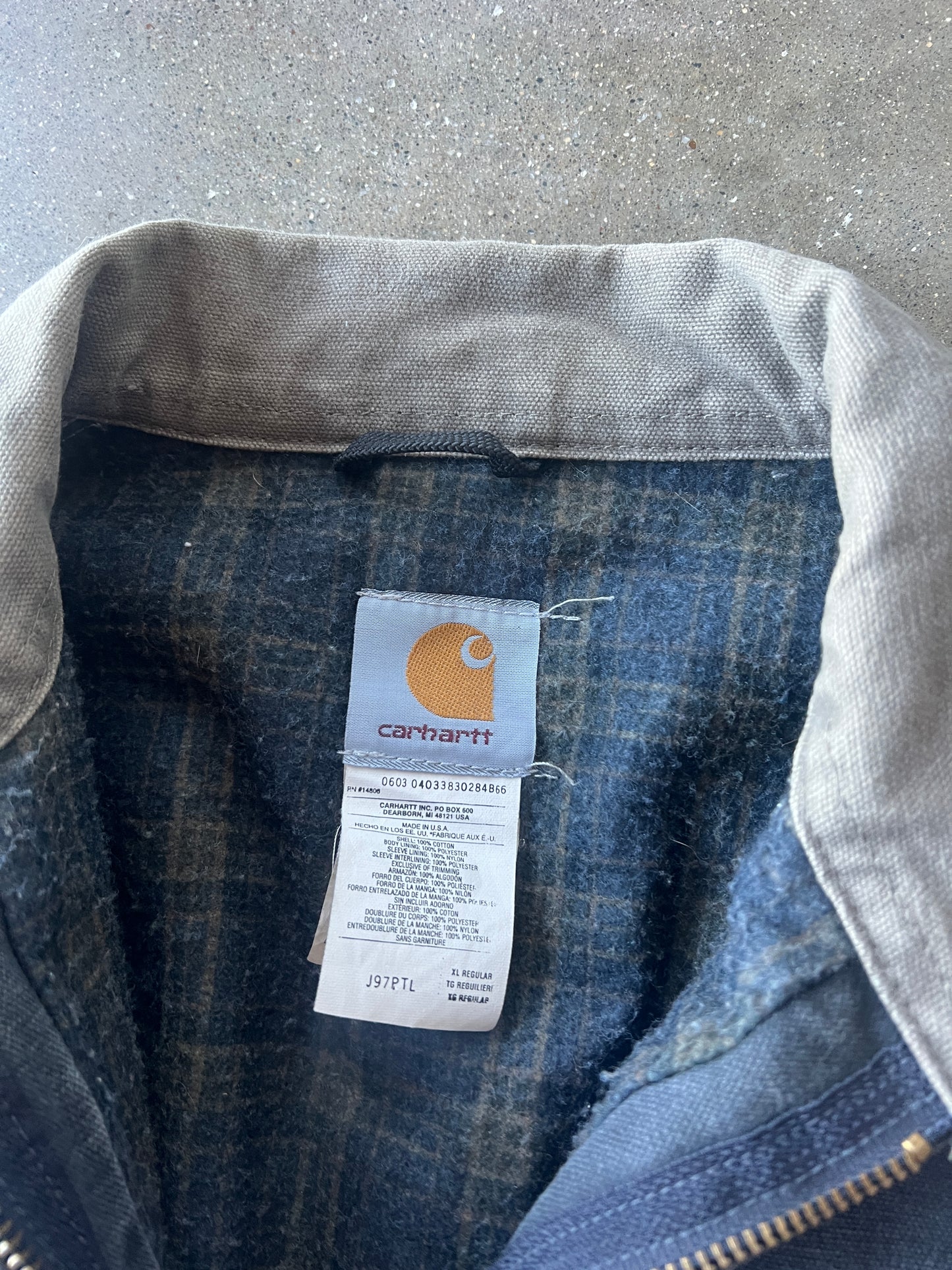 Vintage Faded Blue NY Carhartt Detroit Jacket - XL
