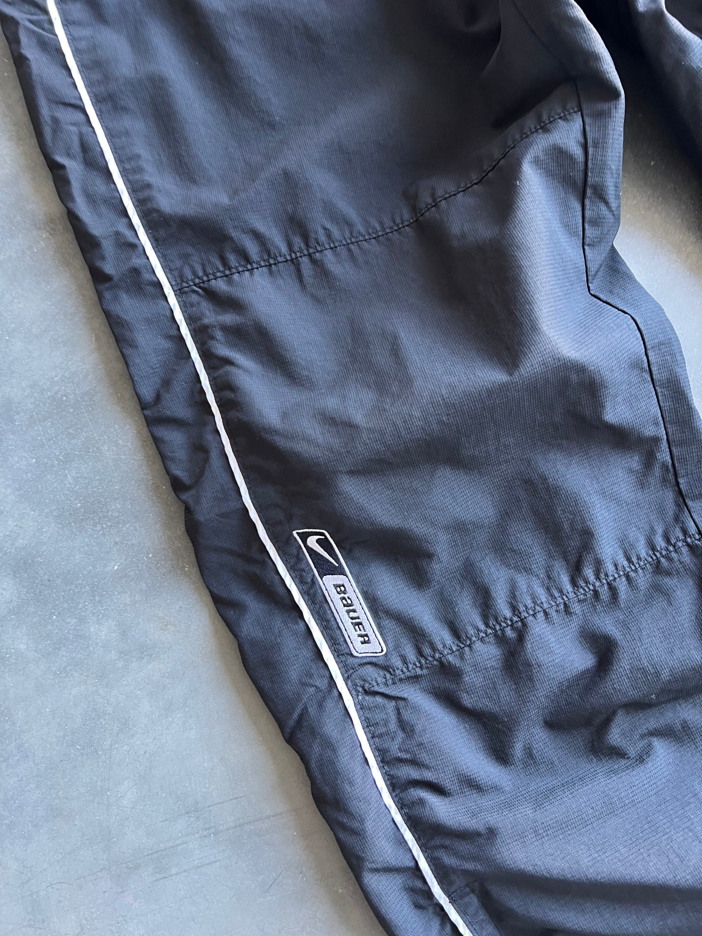 Vintage Black Nike Baure Track Pants - XL