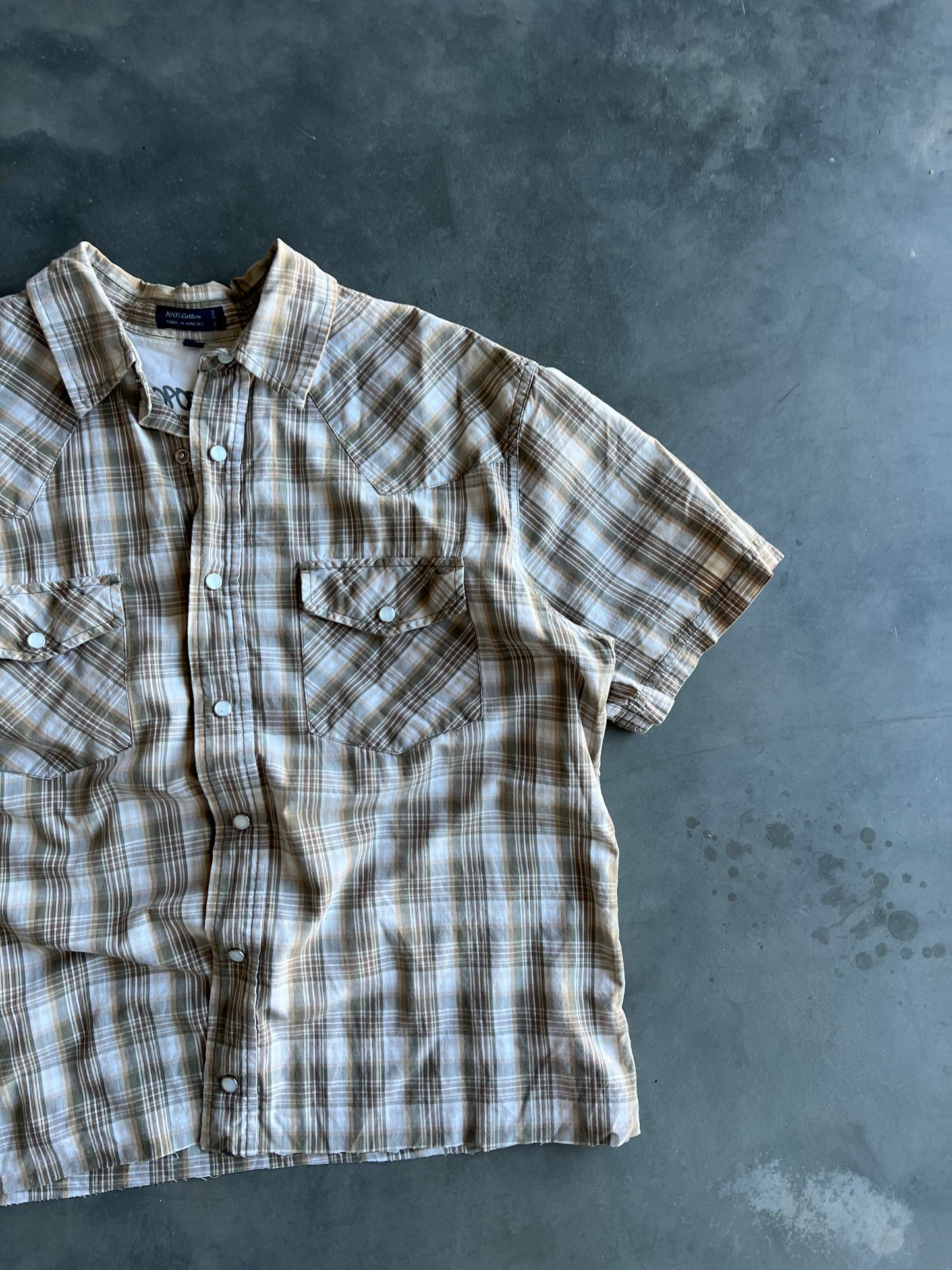 Vintage Tan Aeropostale Button Up Shirt - M
