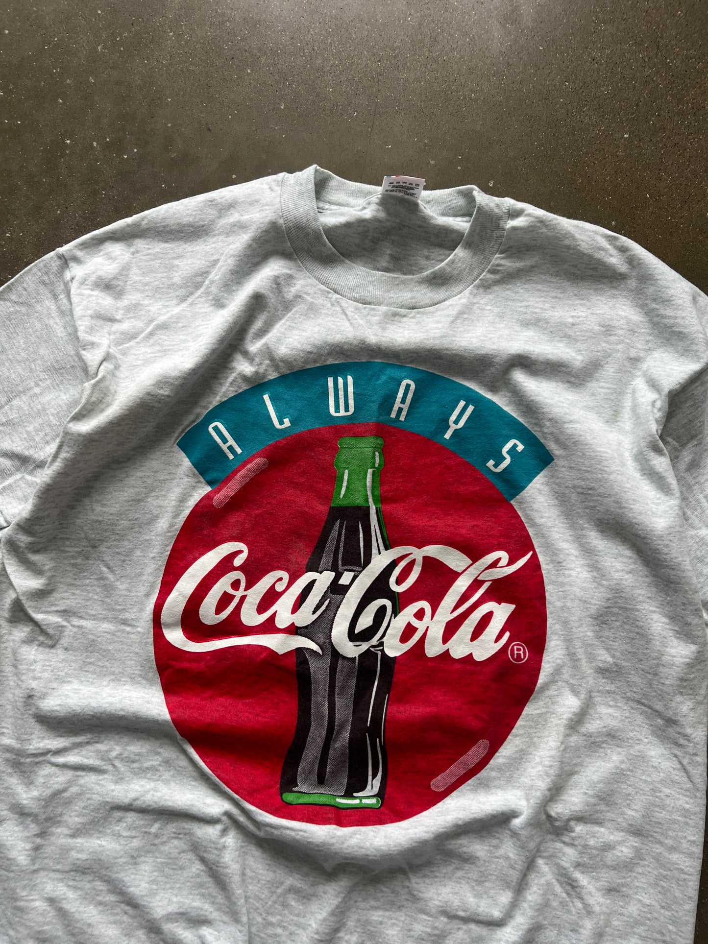 Vintage White Coca-Cola Shirt - XL