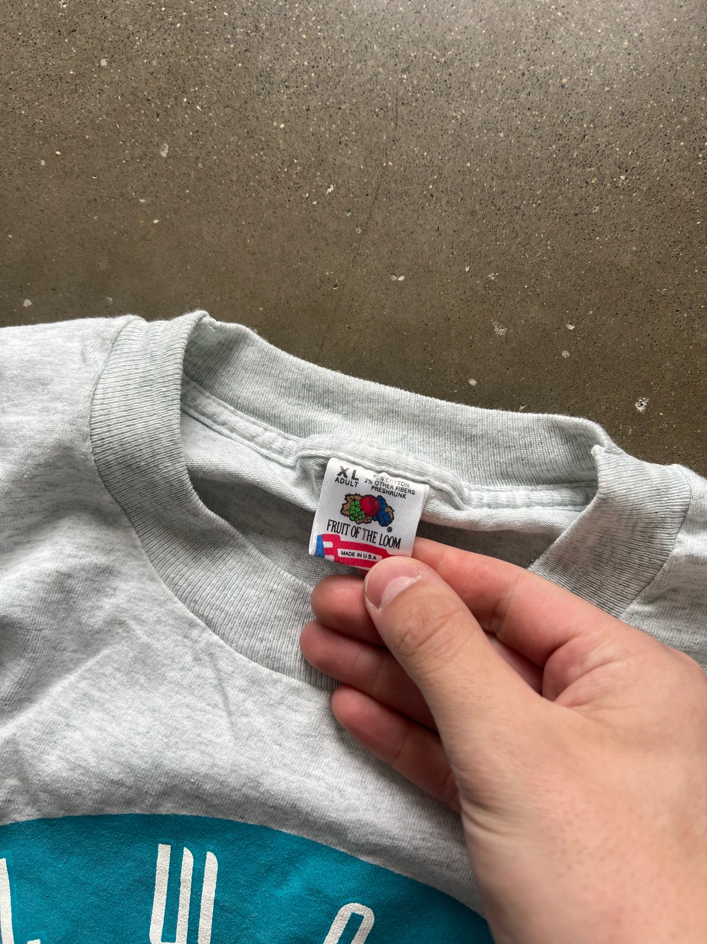 Vintage White Coca-Cola Shirt - XL