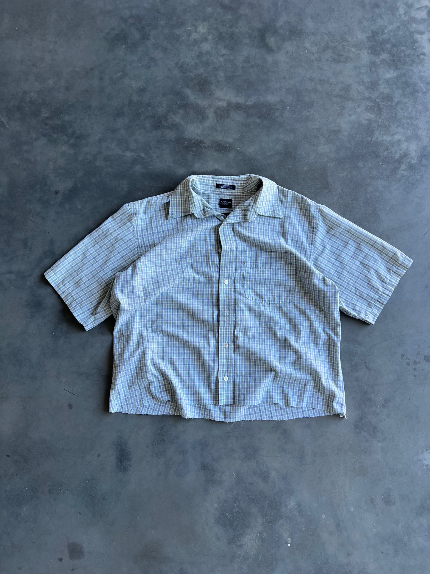 Vintage Green Arrow Button Up Shirt - L