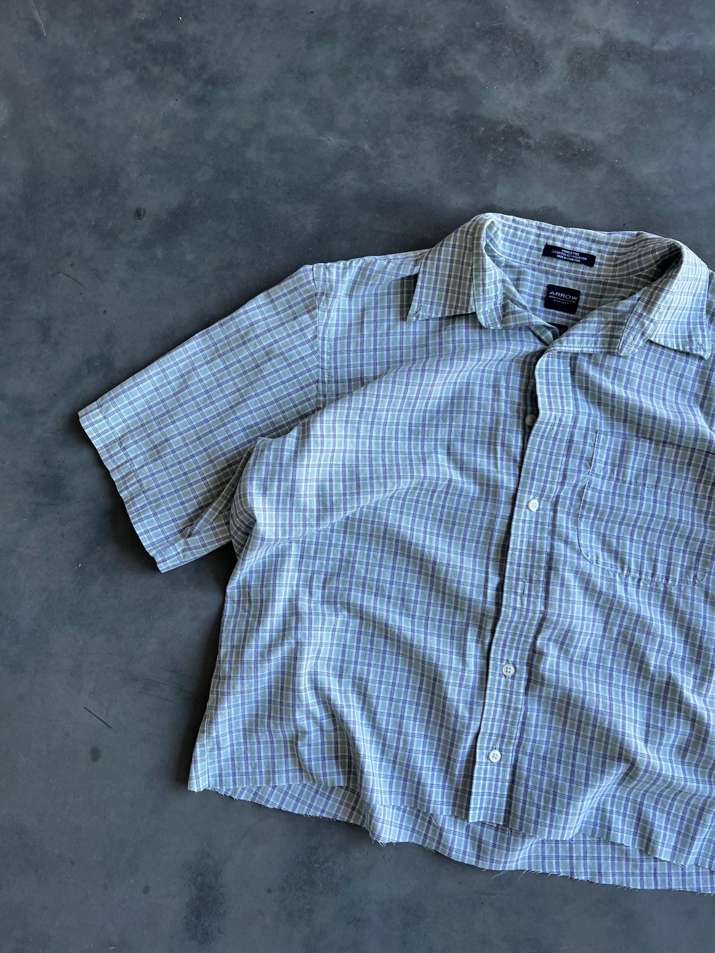Vintage Green Arrow Button Up Shirt - L