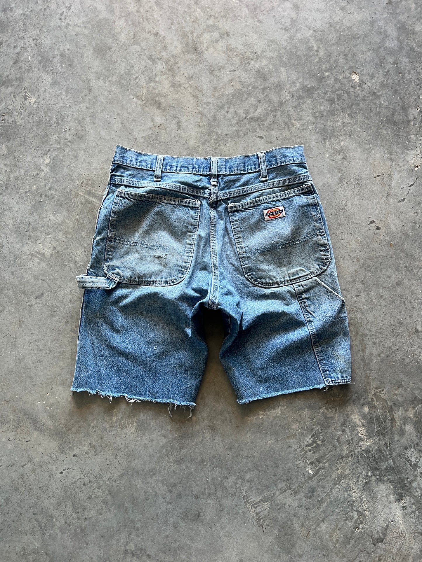 Vintage Light Wash Dickie Shorts - 28