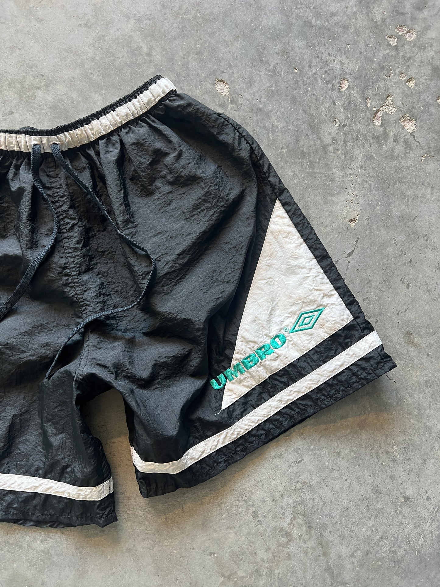 Vintage Black/Teal Umbro Shorts - M