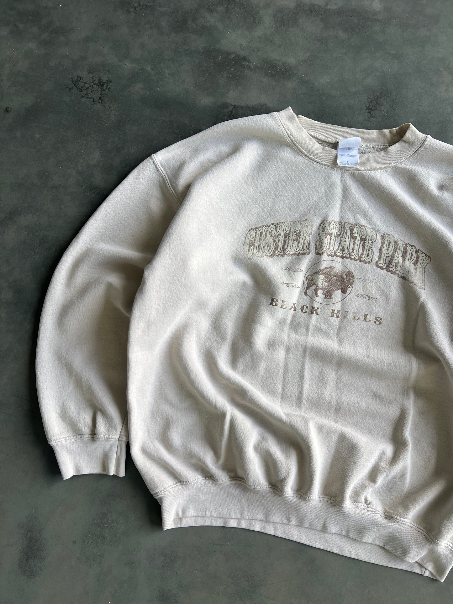 Vintage Cream Custer State Park Crew - L