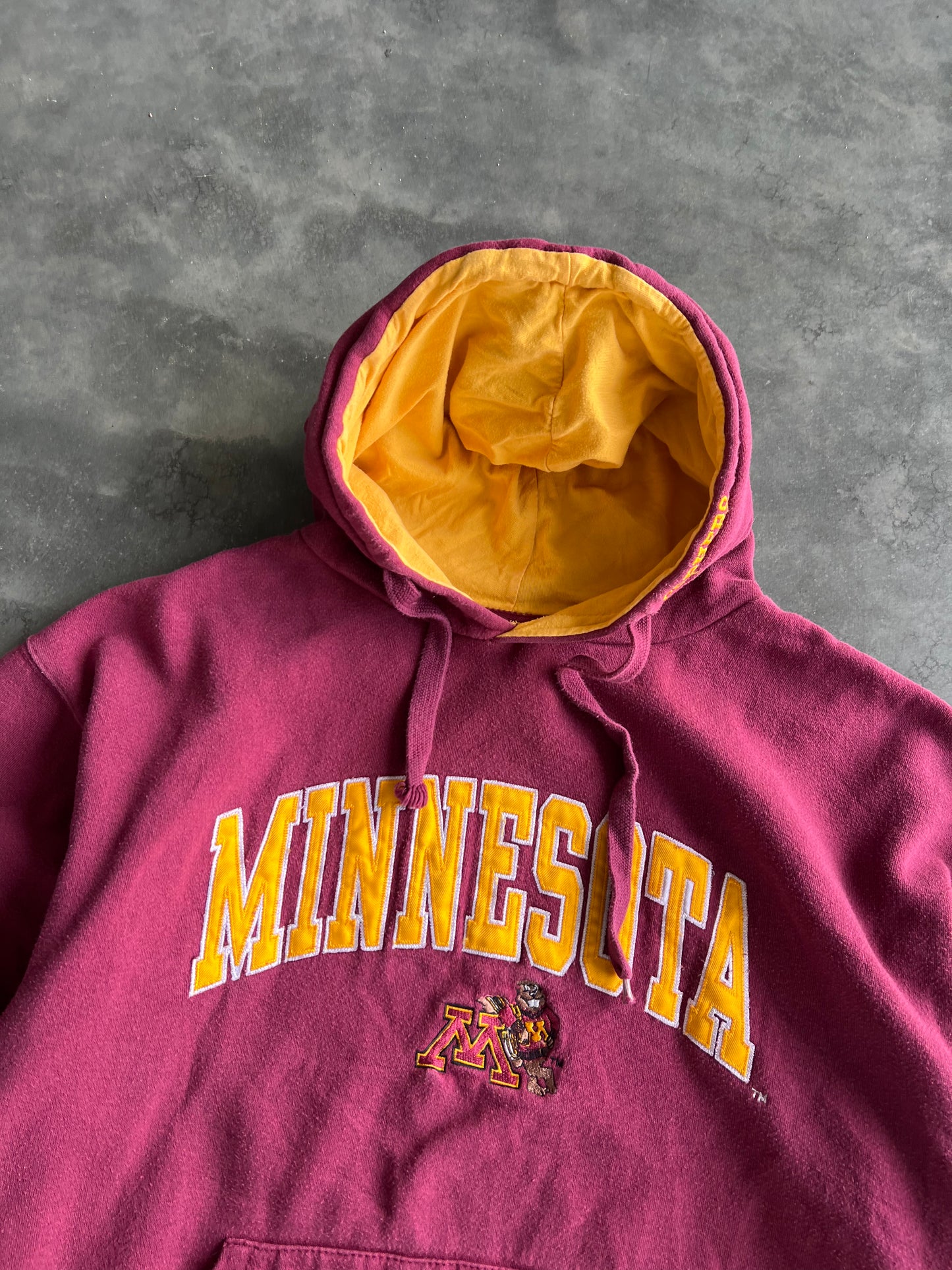 Vintage Maroon Minnesota Gophers Hoodie - L