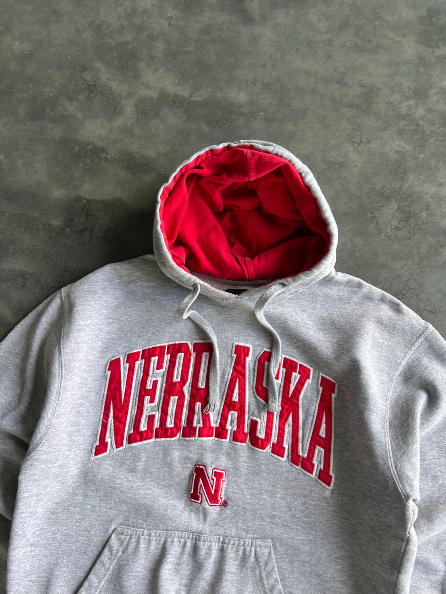 Vintage Grey Nebraska Spellout Hoodie - M