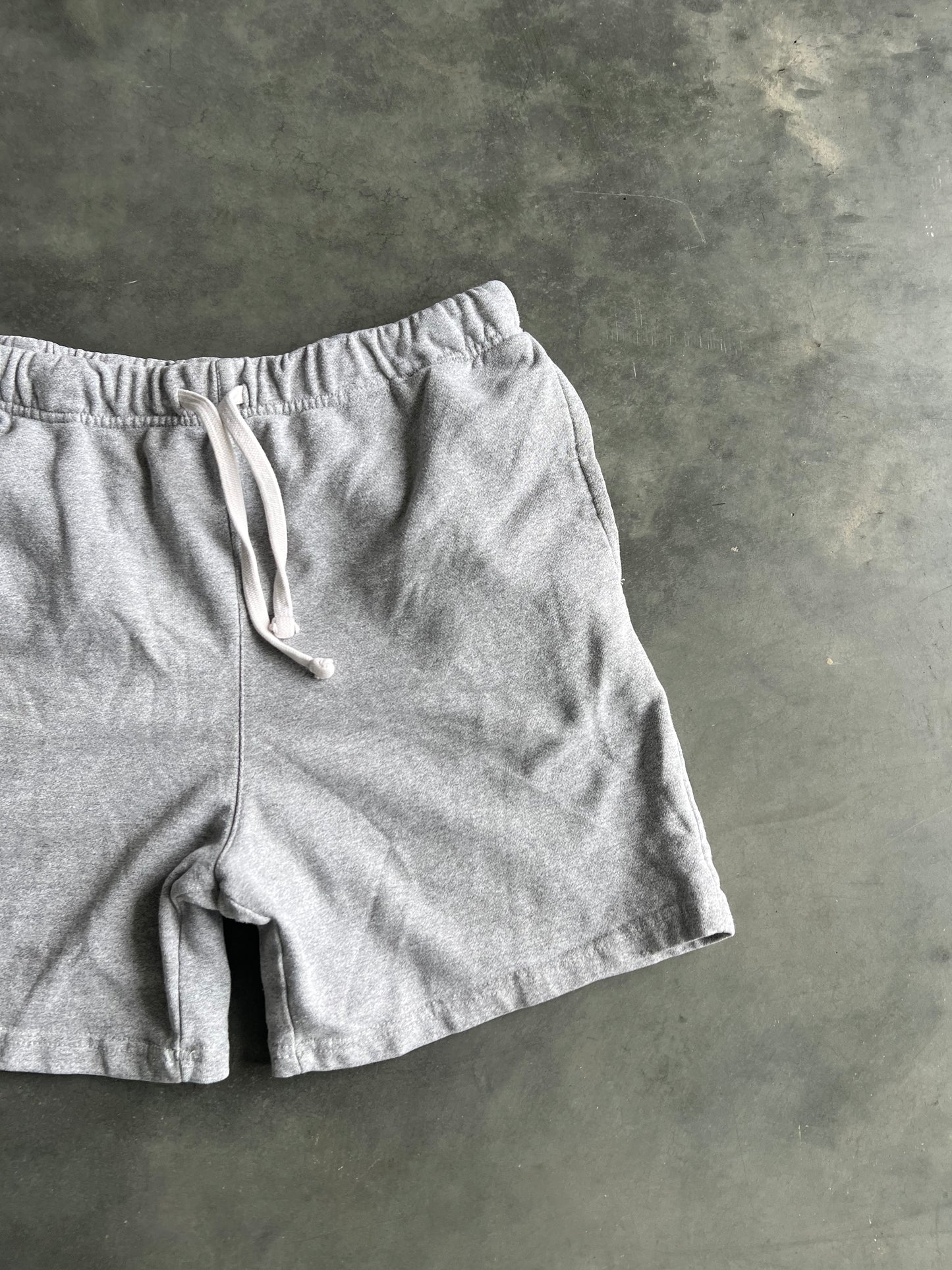 Vintage Grey Pacsun Baggy Sweat Shorts - M