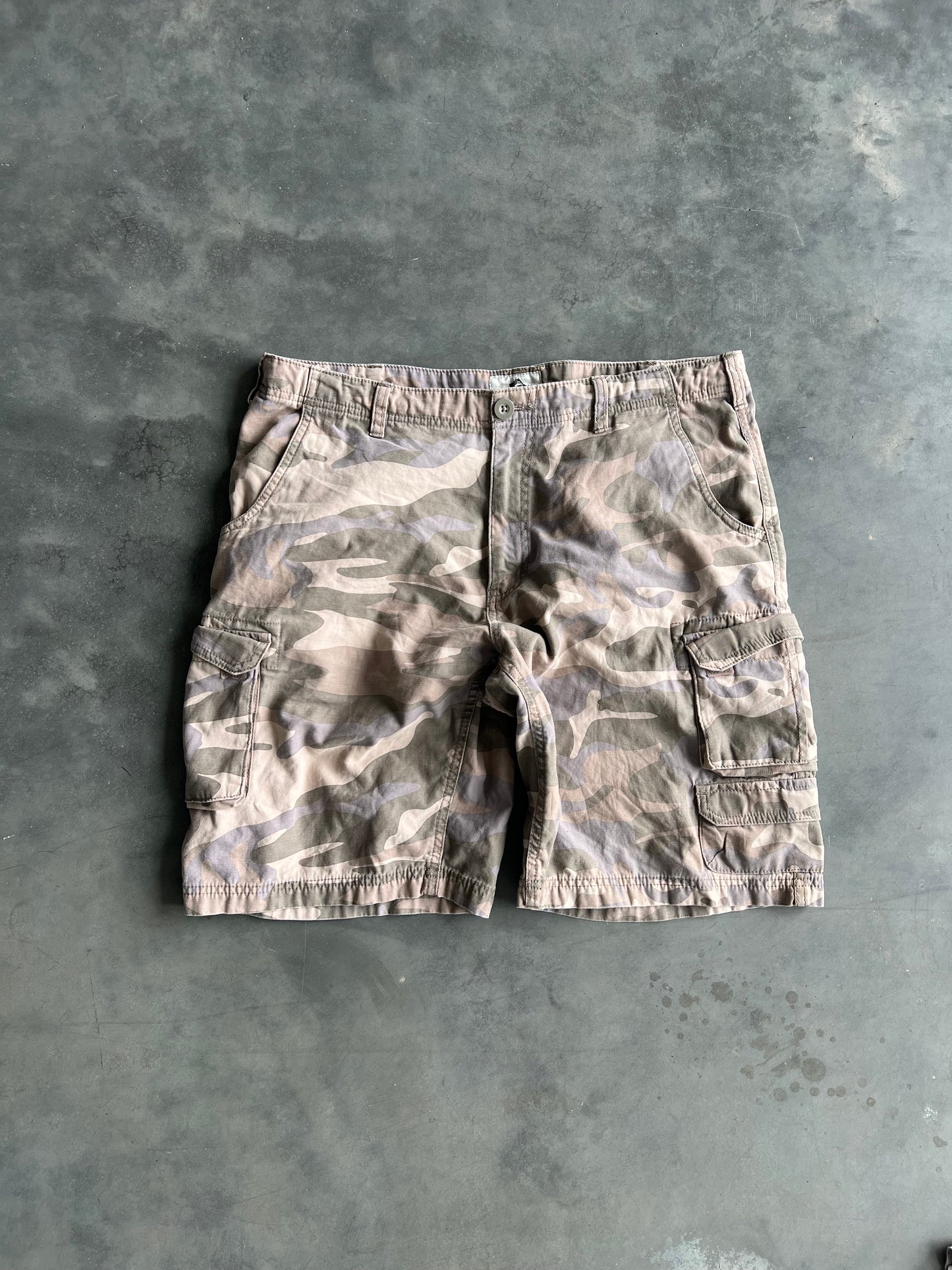 Vintage Old Mil Military Camo Shorts - 36