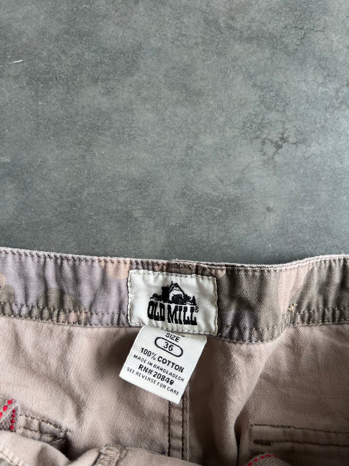 Vintage Old Mil Military Camo Shorts - 36