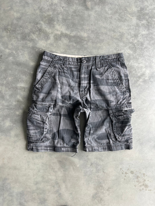 Vintage Black Union Bay Camo Shorts - 32