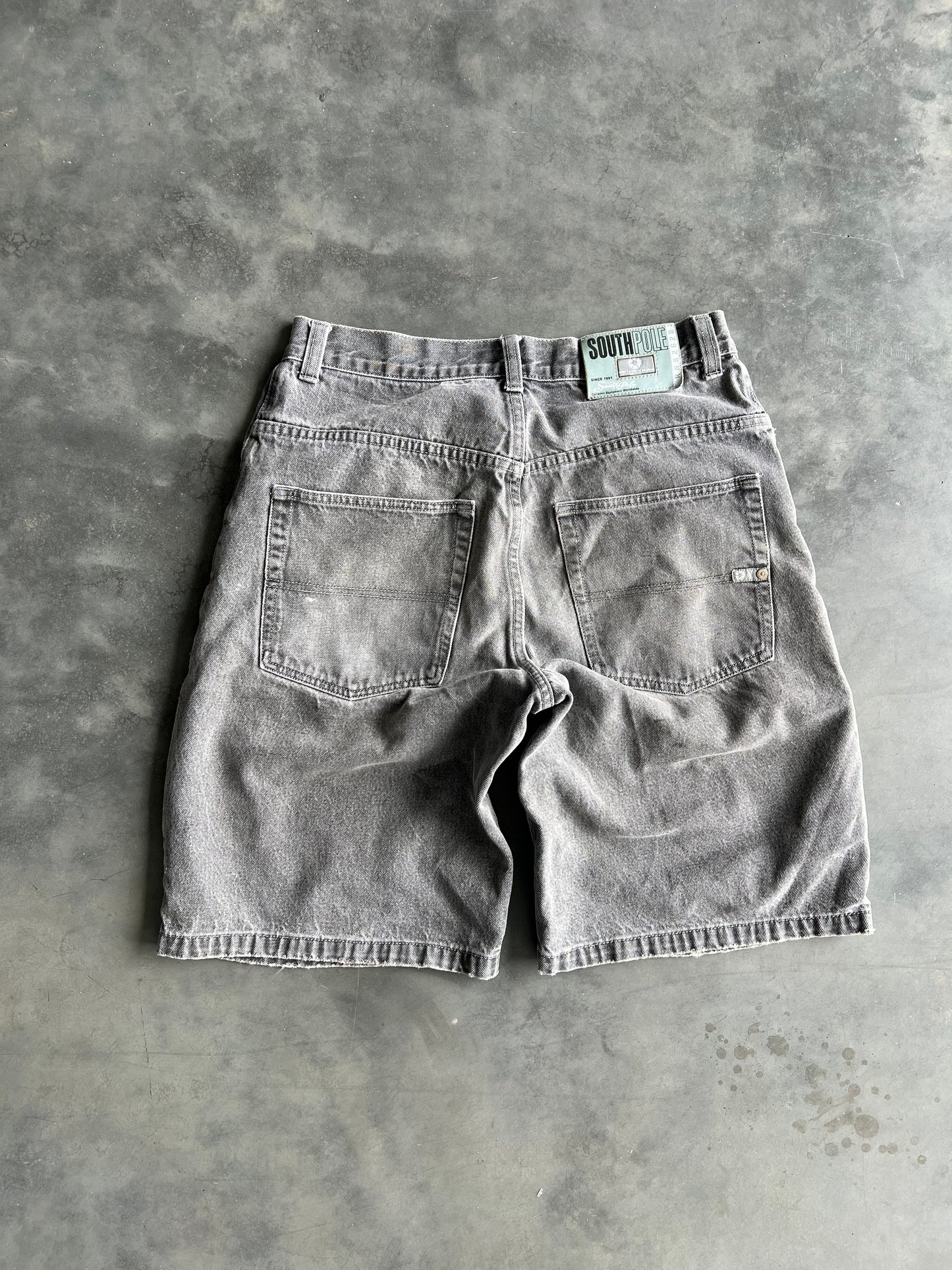 Vintage Faded Black South Pole Baggy Jorts - 34
