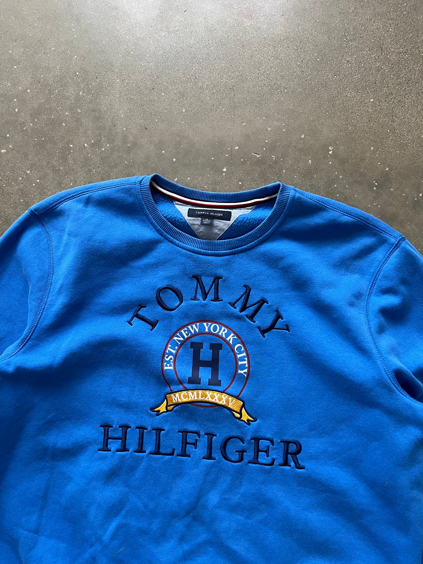Vintage Blue Tommy Hilfiger Crew - XL