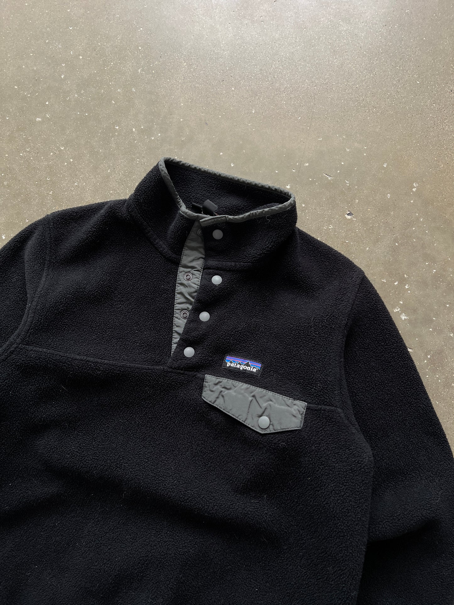 Vintage Black Patigonia Fleece - S