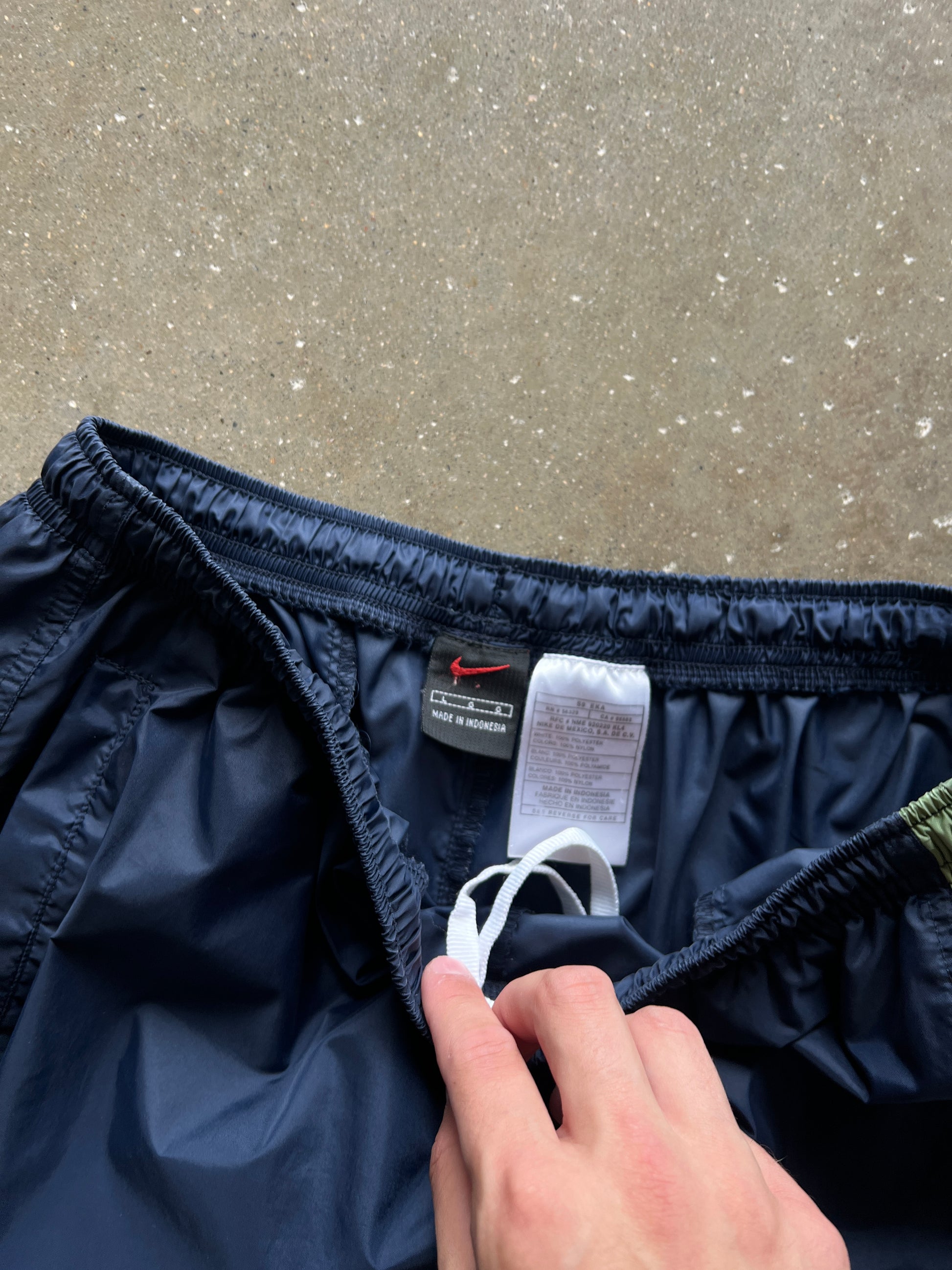 Vintage Navy Blue Nike Track Pants - XL