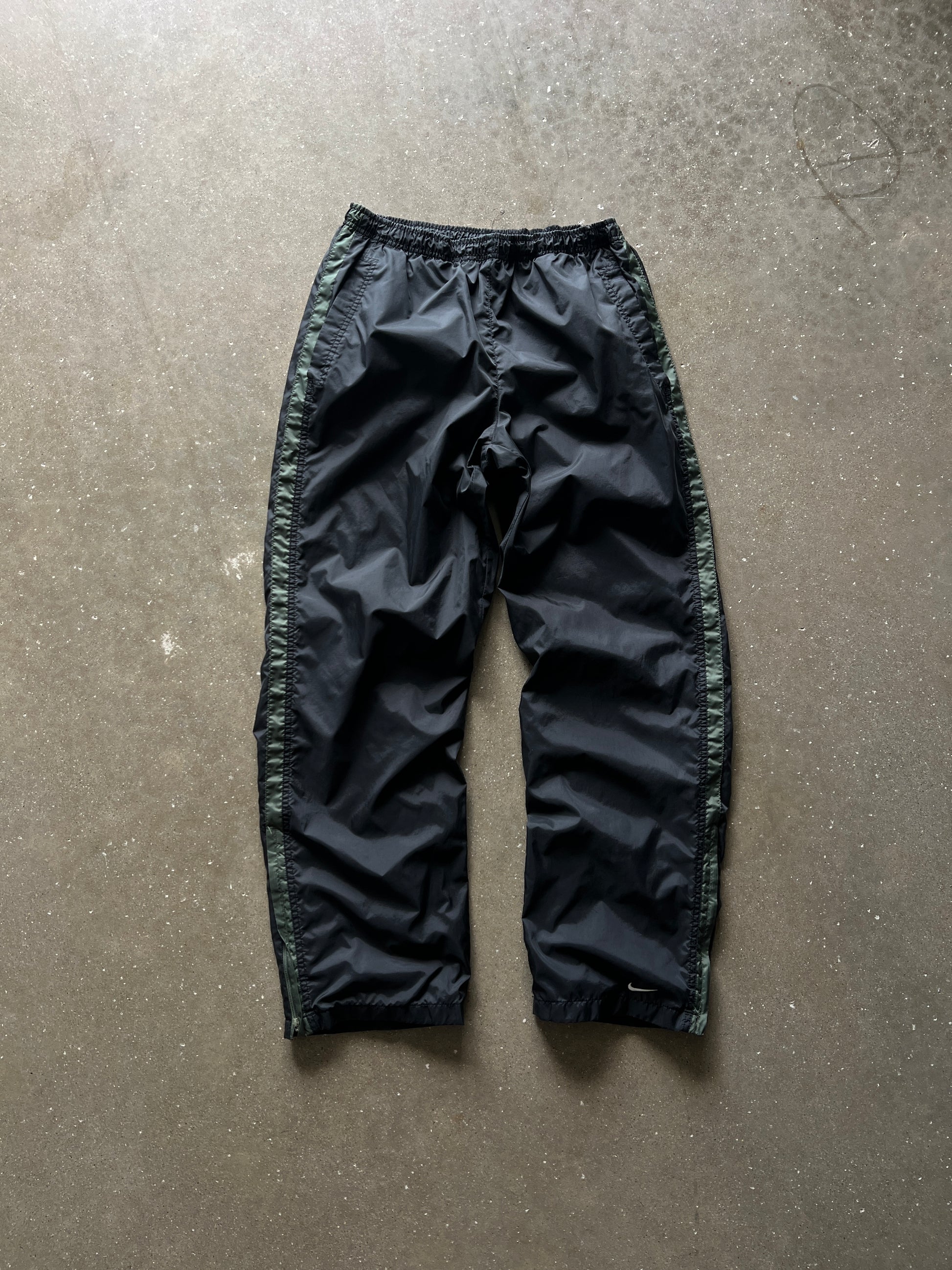 Vintage Green Nike Swoosh Track Pants - M