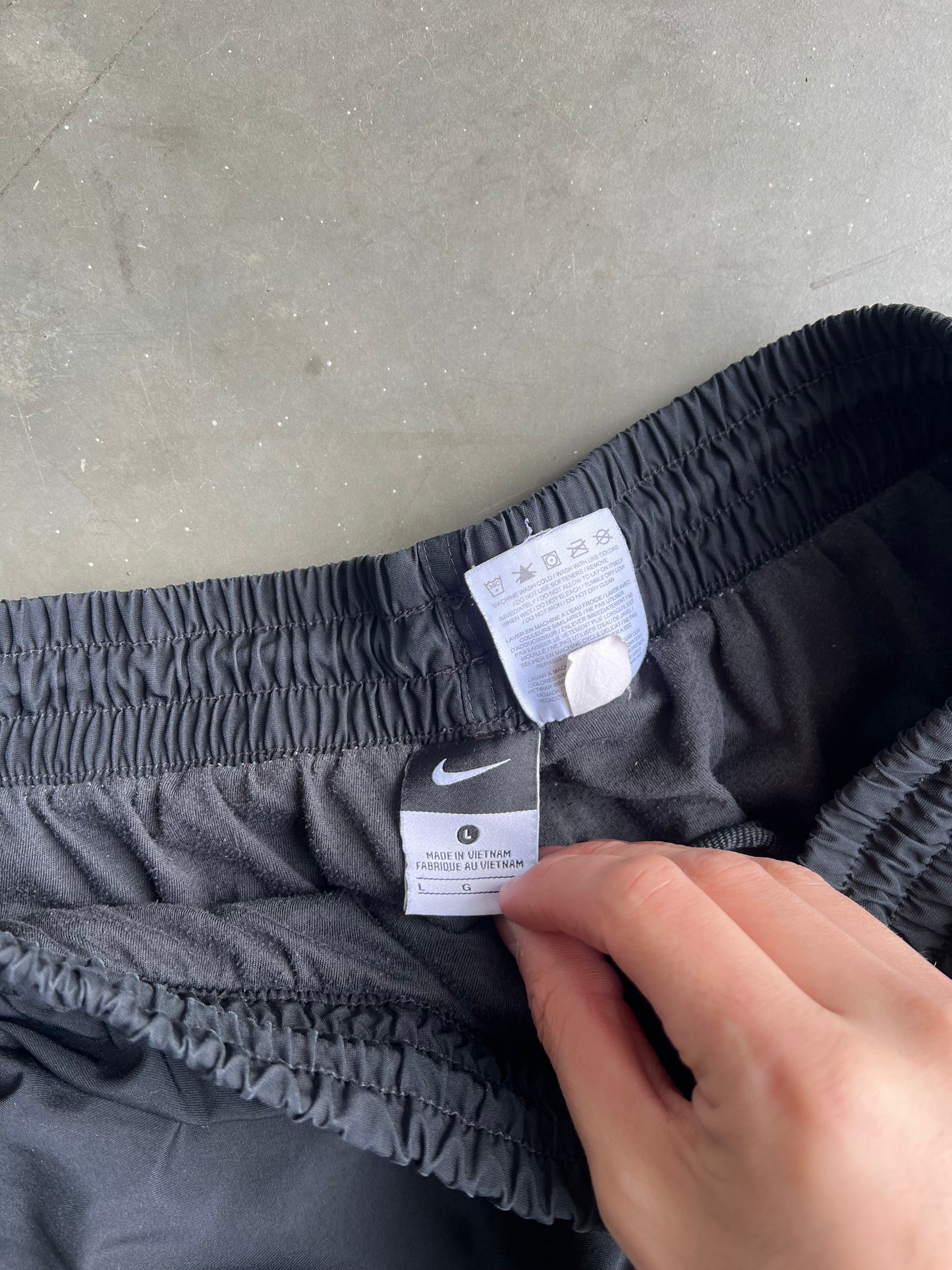 Vintage Black Nike Swoosh Track Pants - L