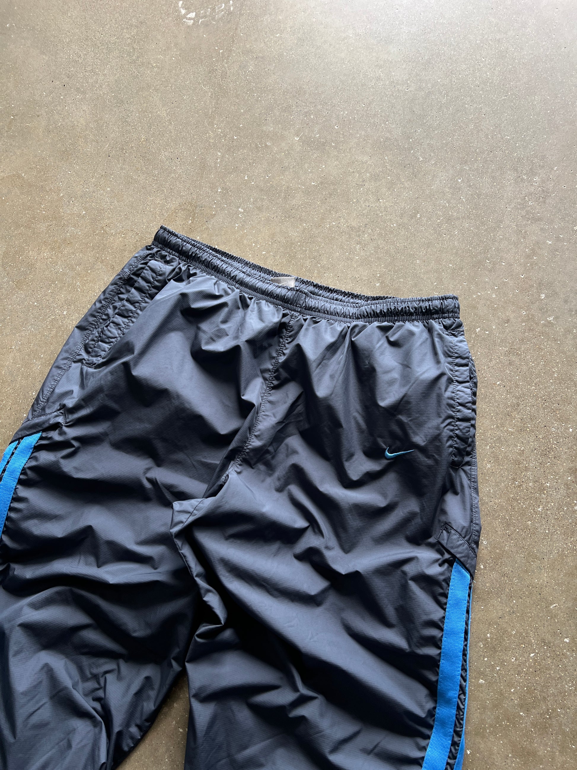 Vintage Grey Nike Spellout Track Pants - XL
