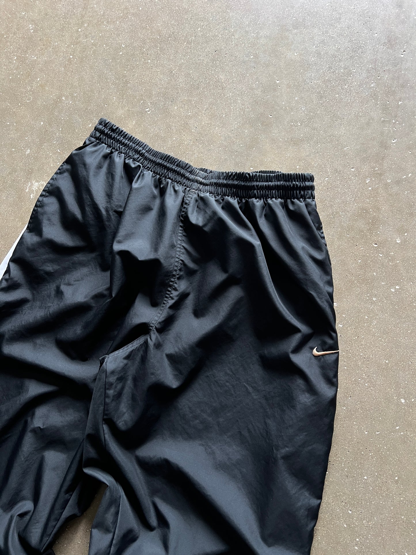 Vintage Black Nike Track Pants - XL