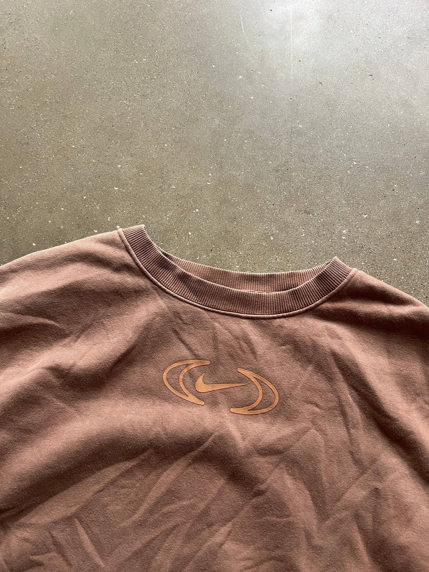 Vintage Mocha Brown Nike Swoosh Crew - L