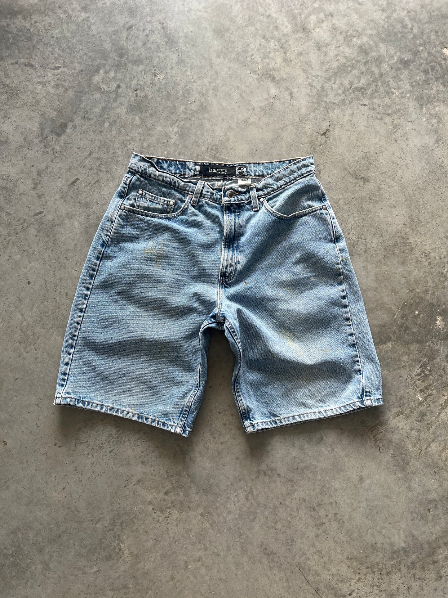 Vintage Levi Silver Tab Shorts - 32