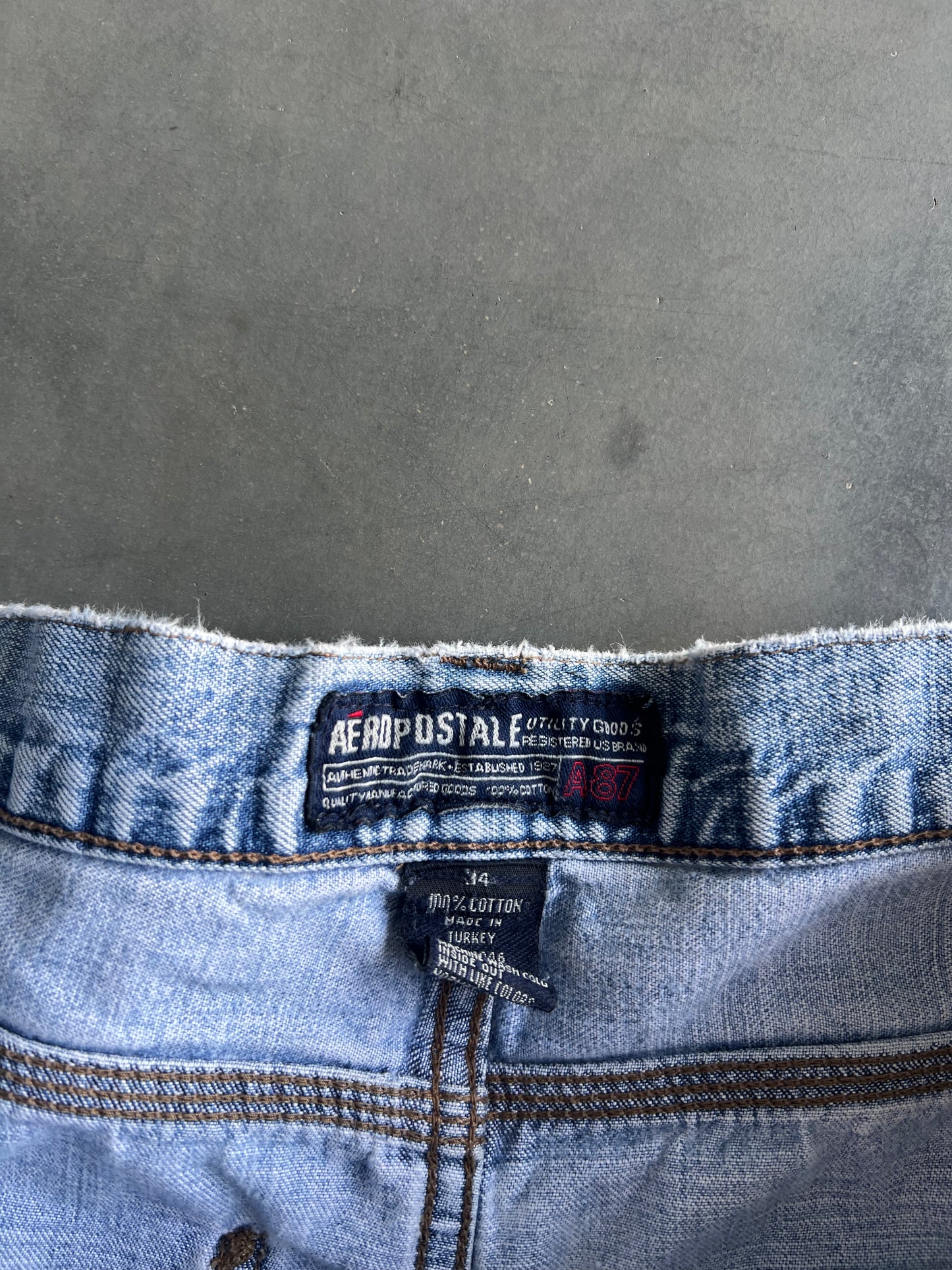 Vintage Faded Blue Aeropostale Jorts - 34