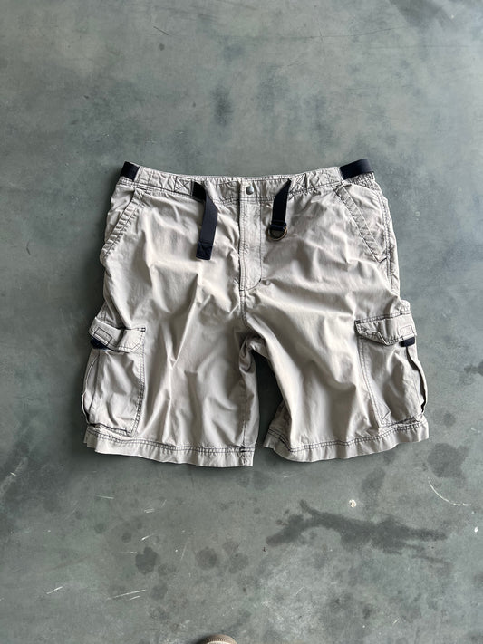 Vintage White Old Navy Baggy Shorts - 40