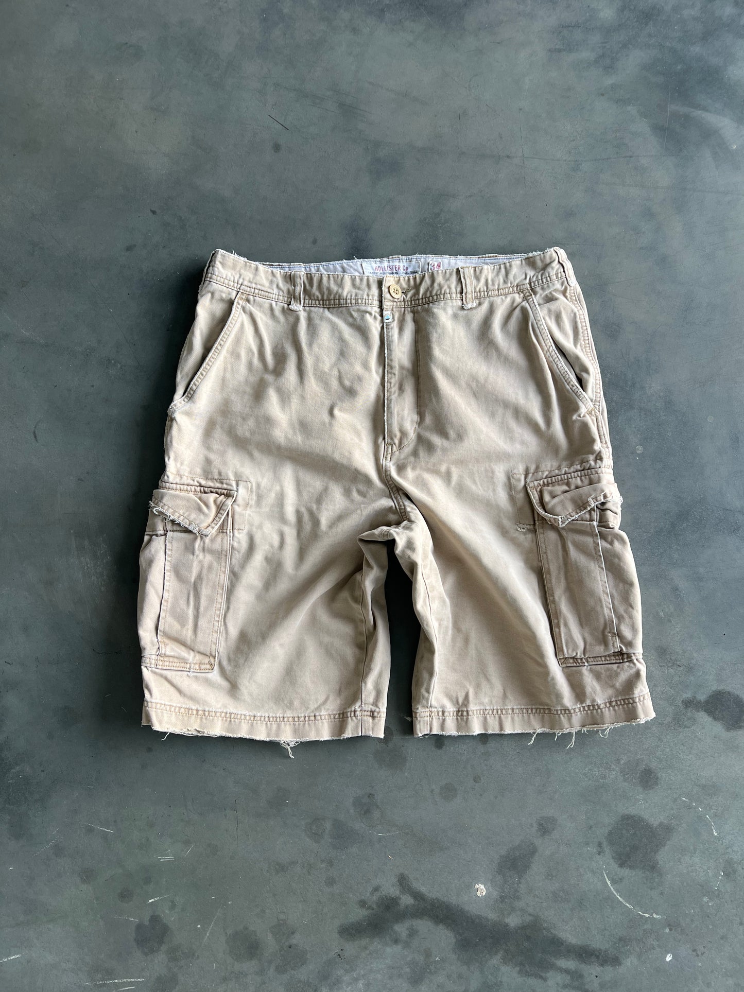Vintage Tan Hollister Baggy Cargo Shorts - 34