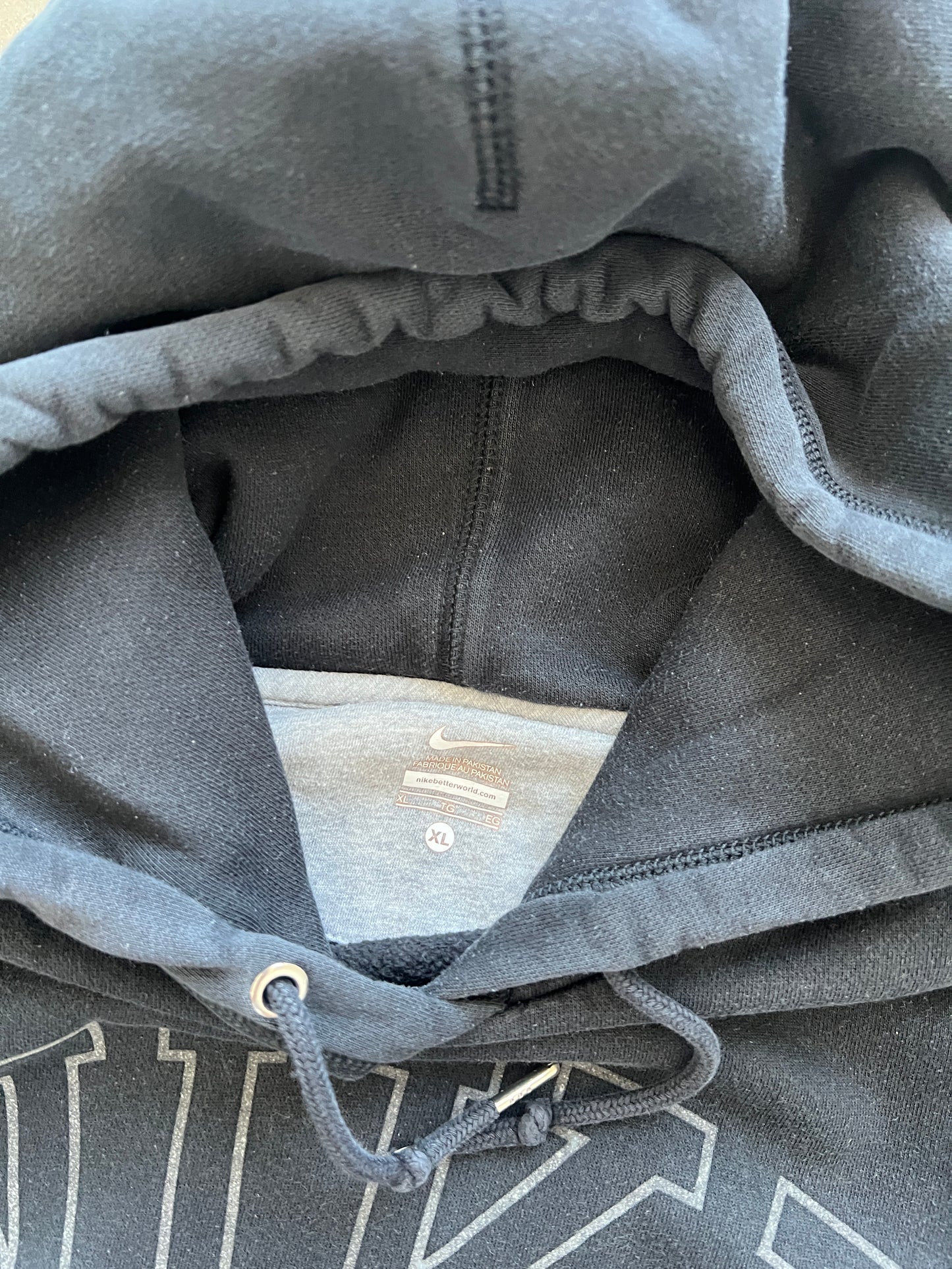 Vintage Black Nike Spellout Hoodie - XL
