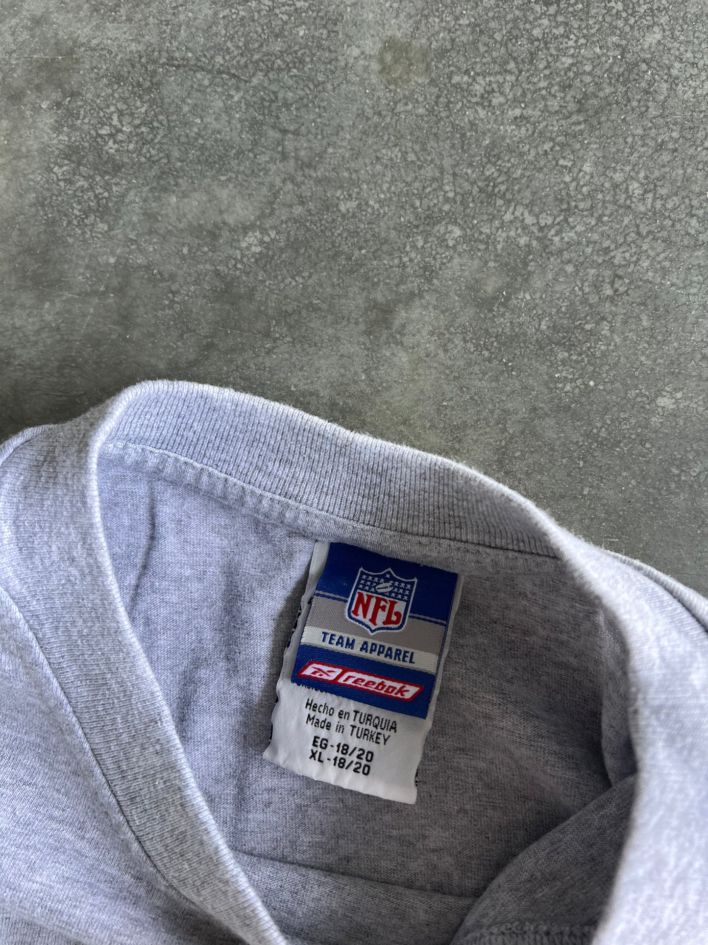 Vintage Grey Oakland Raiders Shirt - S
