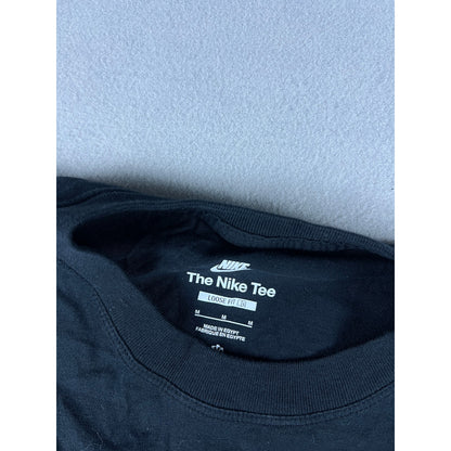 The Nike Tee Center Swoosh - M