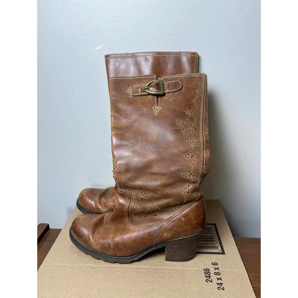 Ariat Studded Western Boots Womens - 9B