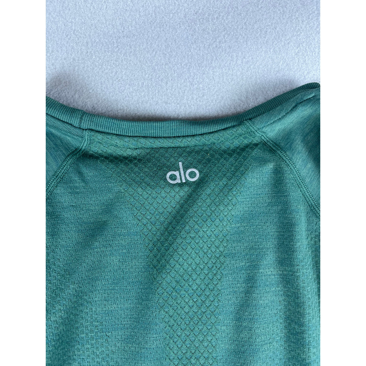 Alo Yoga Seamless Performance Top Womens - M