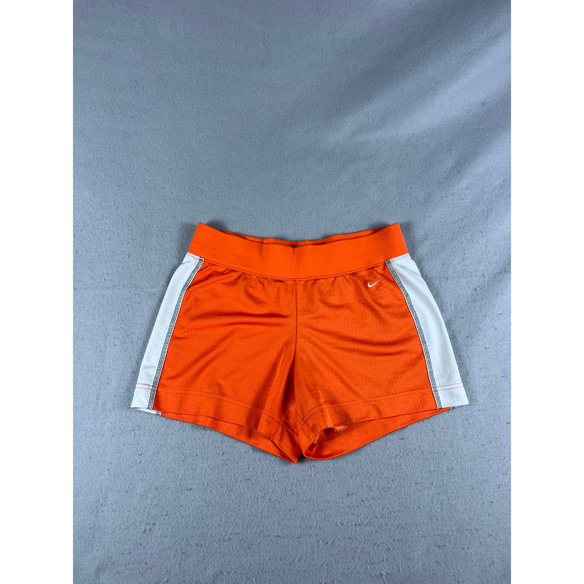 Nike Athletic Shorts - M