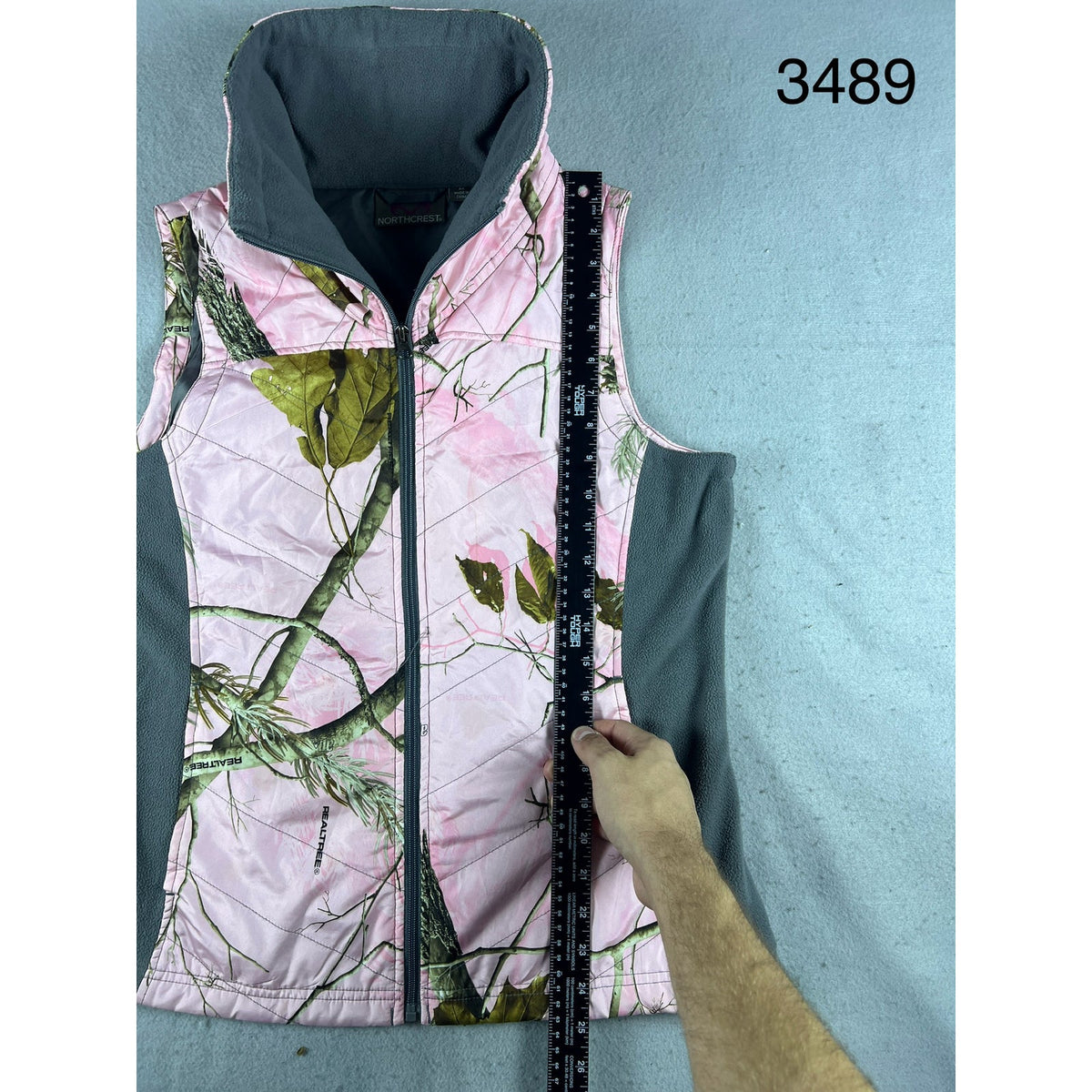 Northcrest Pink Camo Quilted Vest Womens - M