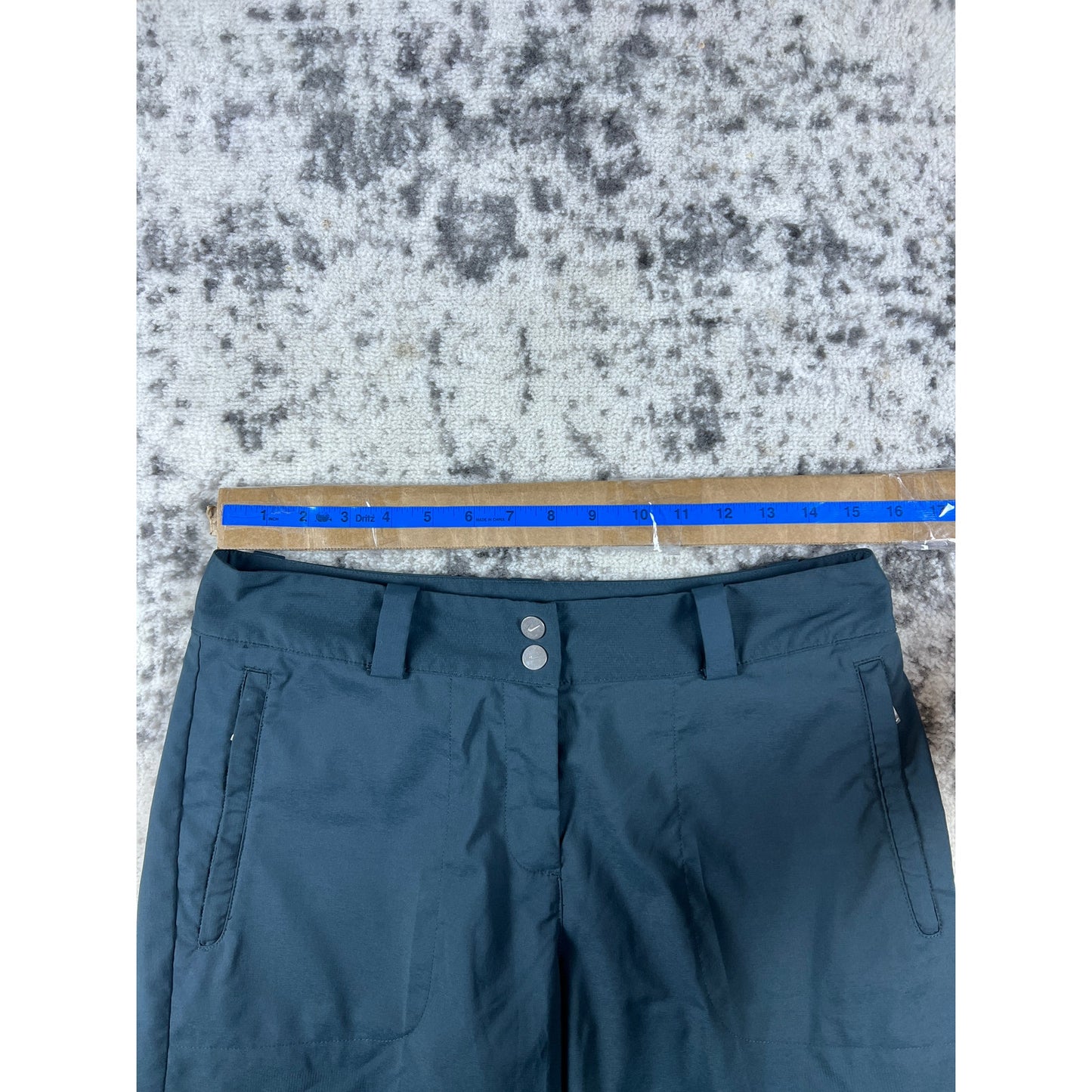 Nike Golf Shorts Womens M Teal Dri-Fit Cargo Outdoor Stretch Sports Quick Dry