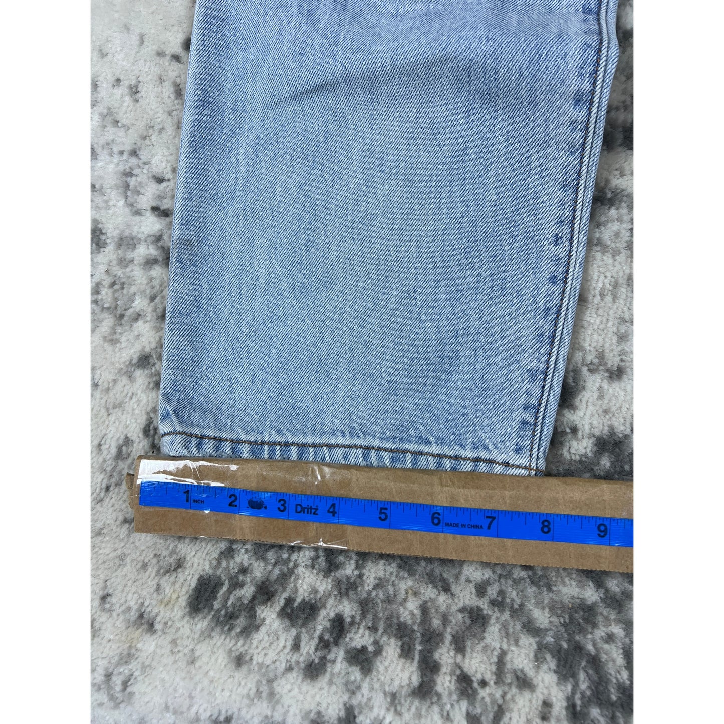Vintage Levi's Women's Wide Leg Jeans - 28